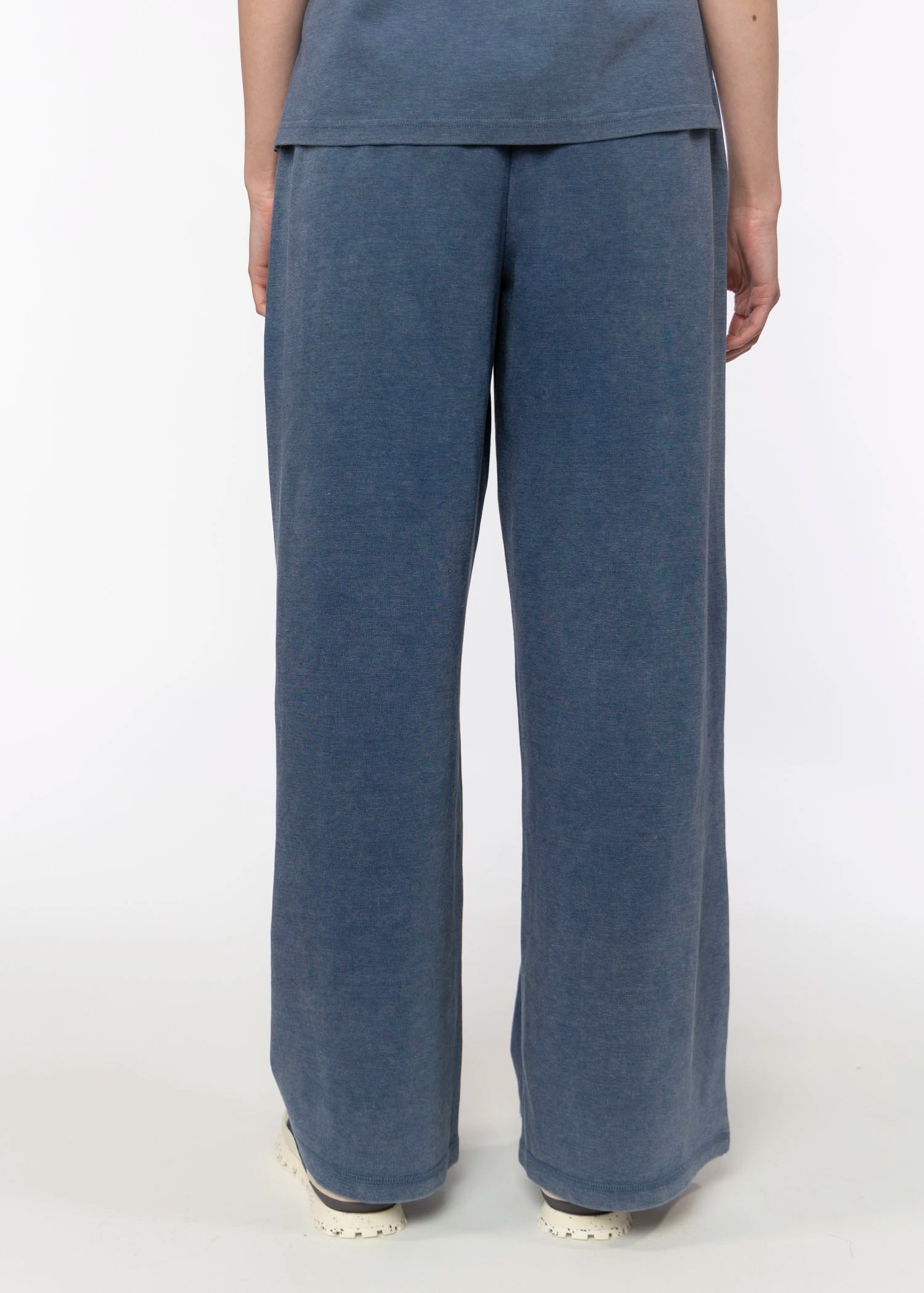 swatch_Washed Denim thread and supply nova pants