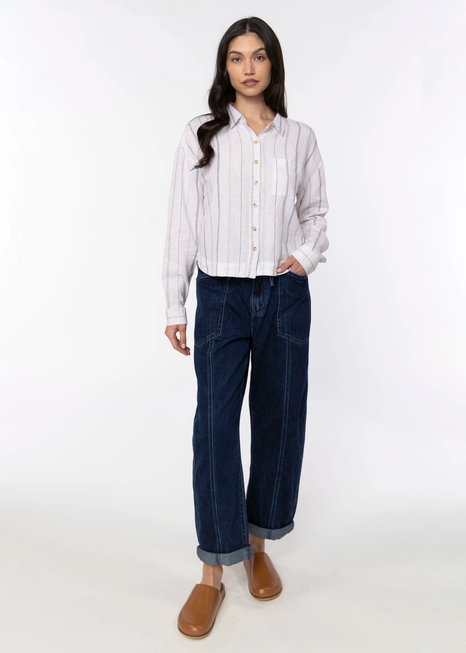 swatch_White/Blue thread and supply madelyn shirt