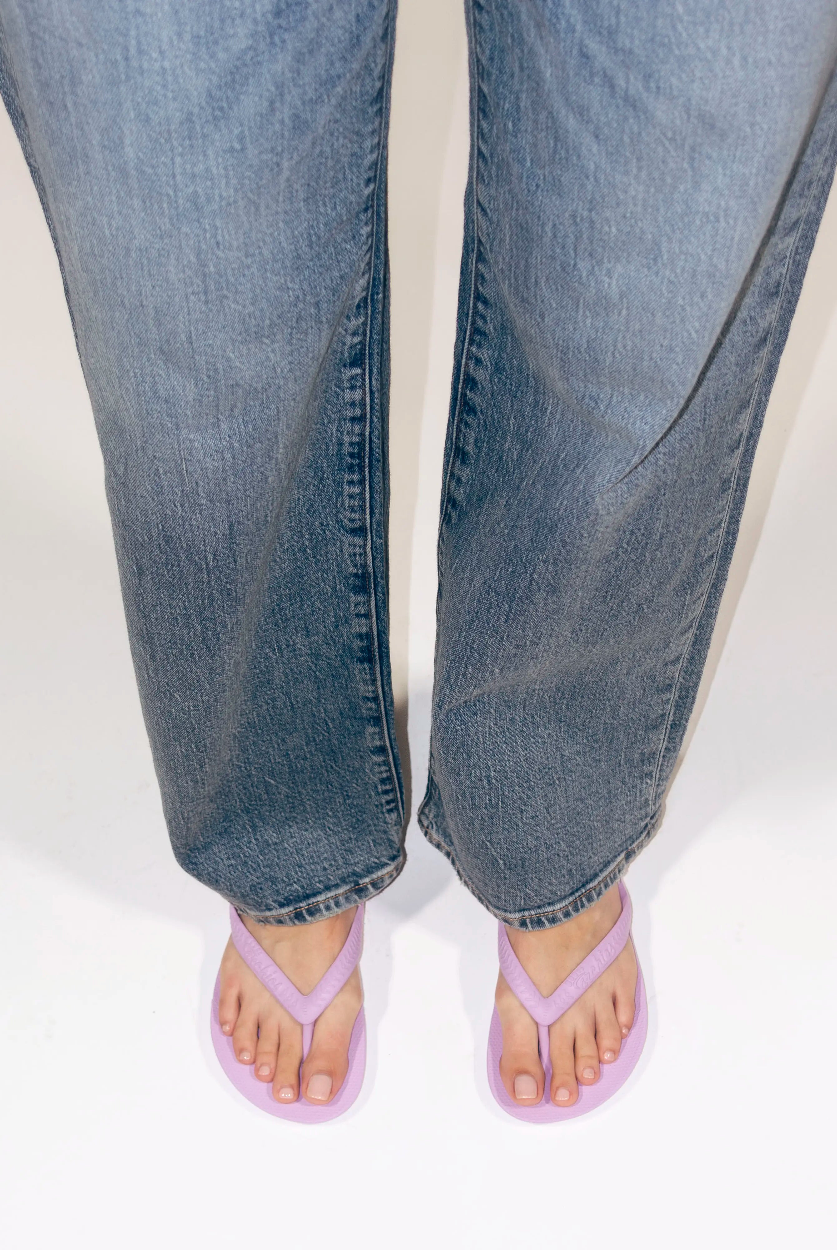 swatch_Lilac arch support flip flop flat sandals