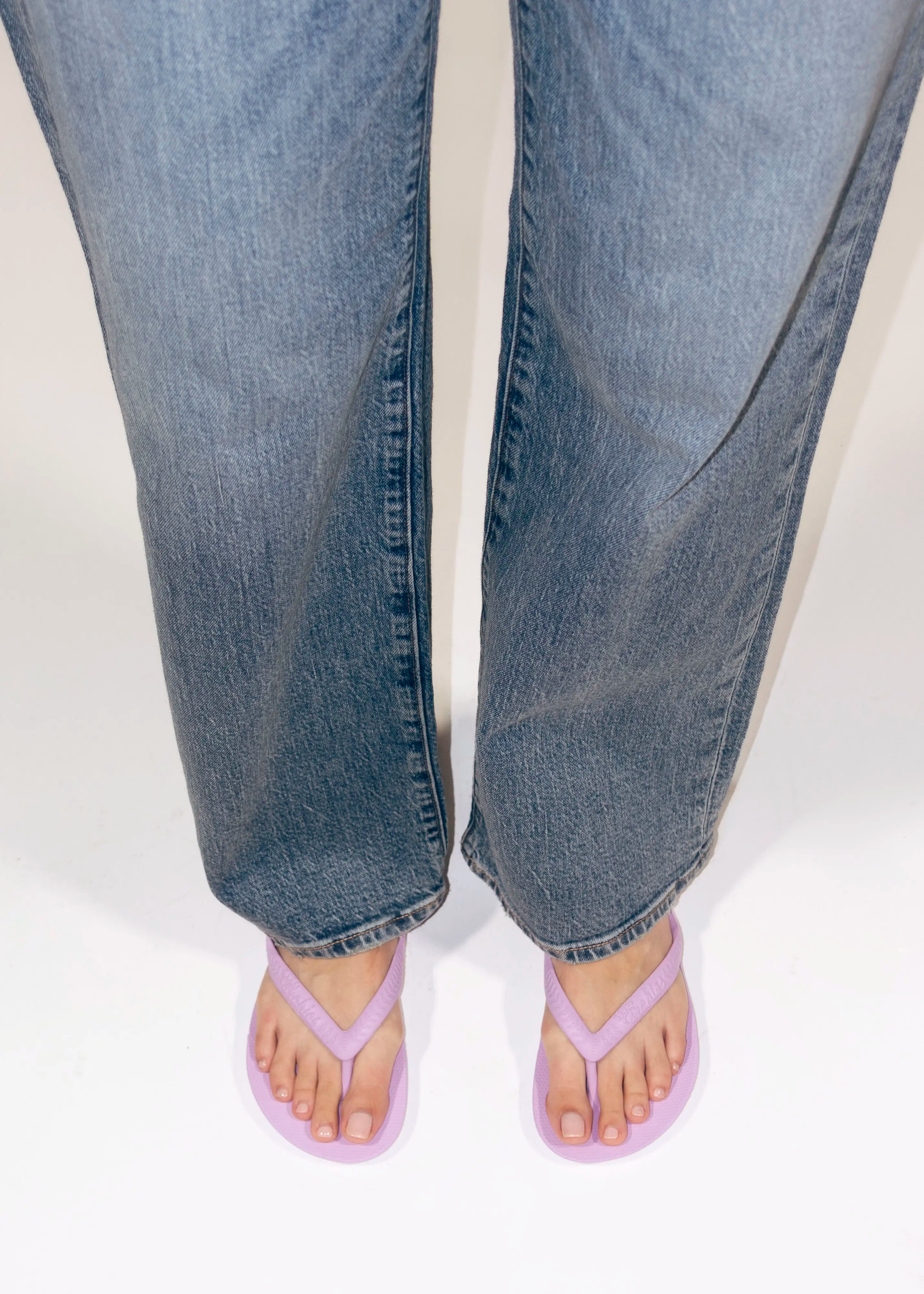 swatch_Lilac arch support flip flop flat sandals