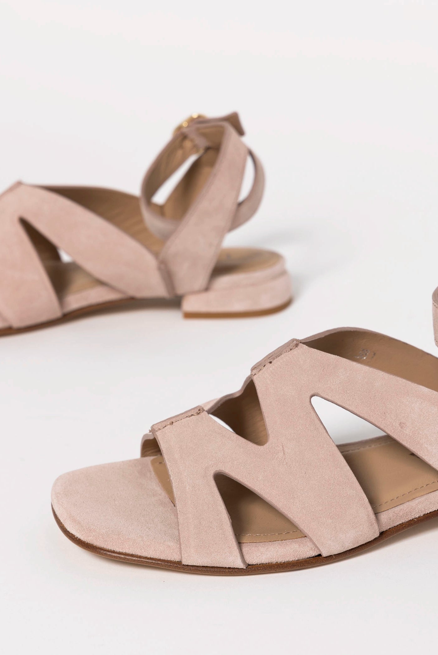 swatch_Mauve Suede flat suede sandal