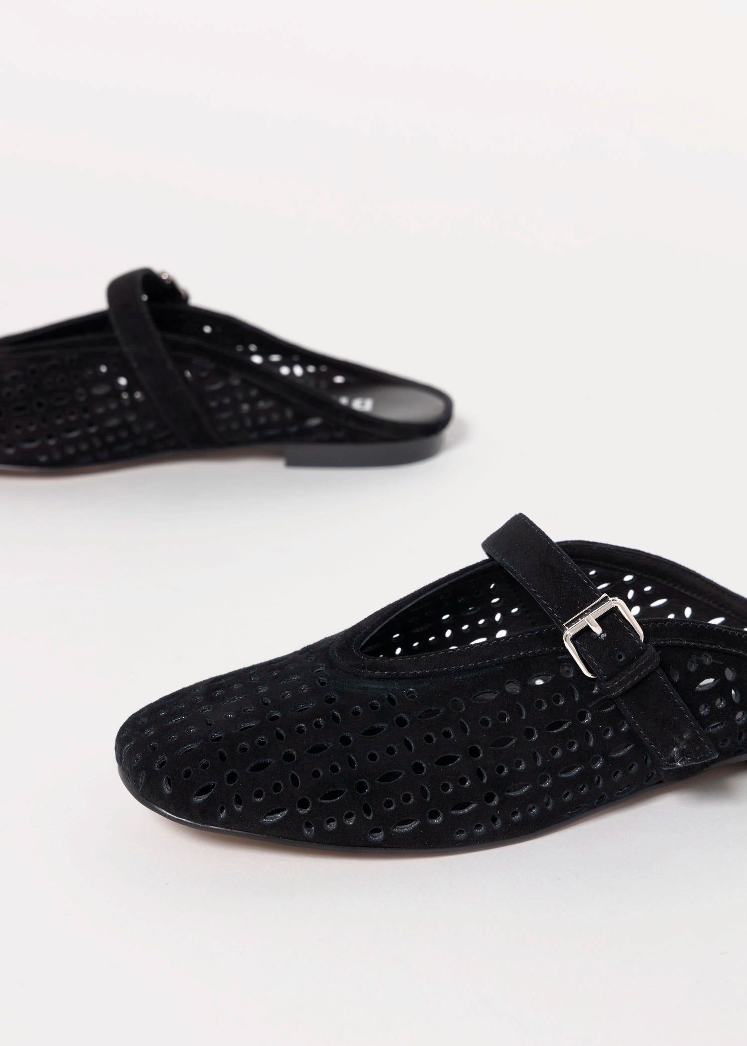 swatch_Black Suede bibi lou maia flat