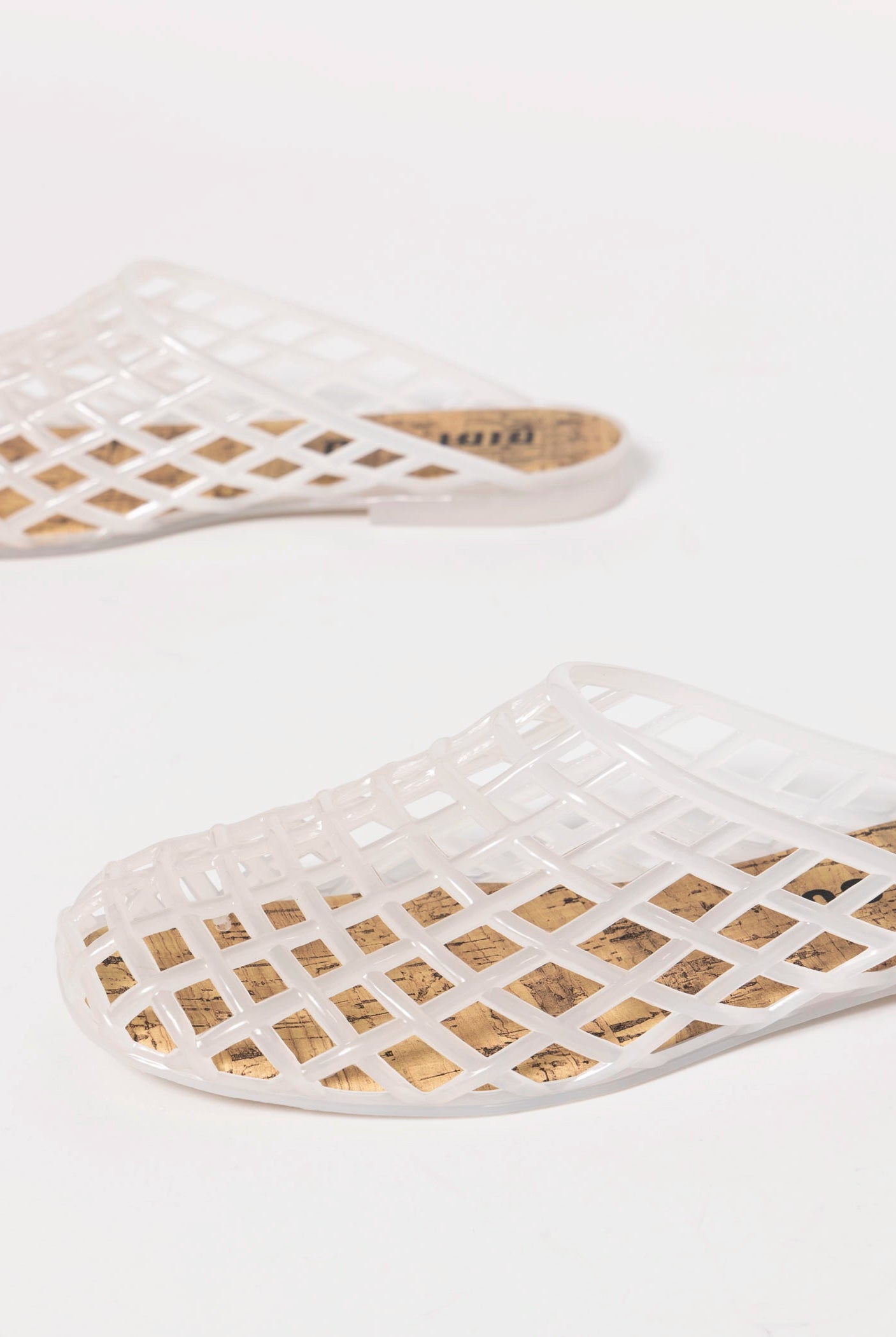 swatch_Clear bibi lou jelly slide