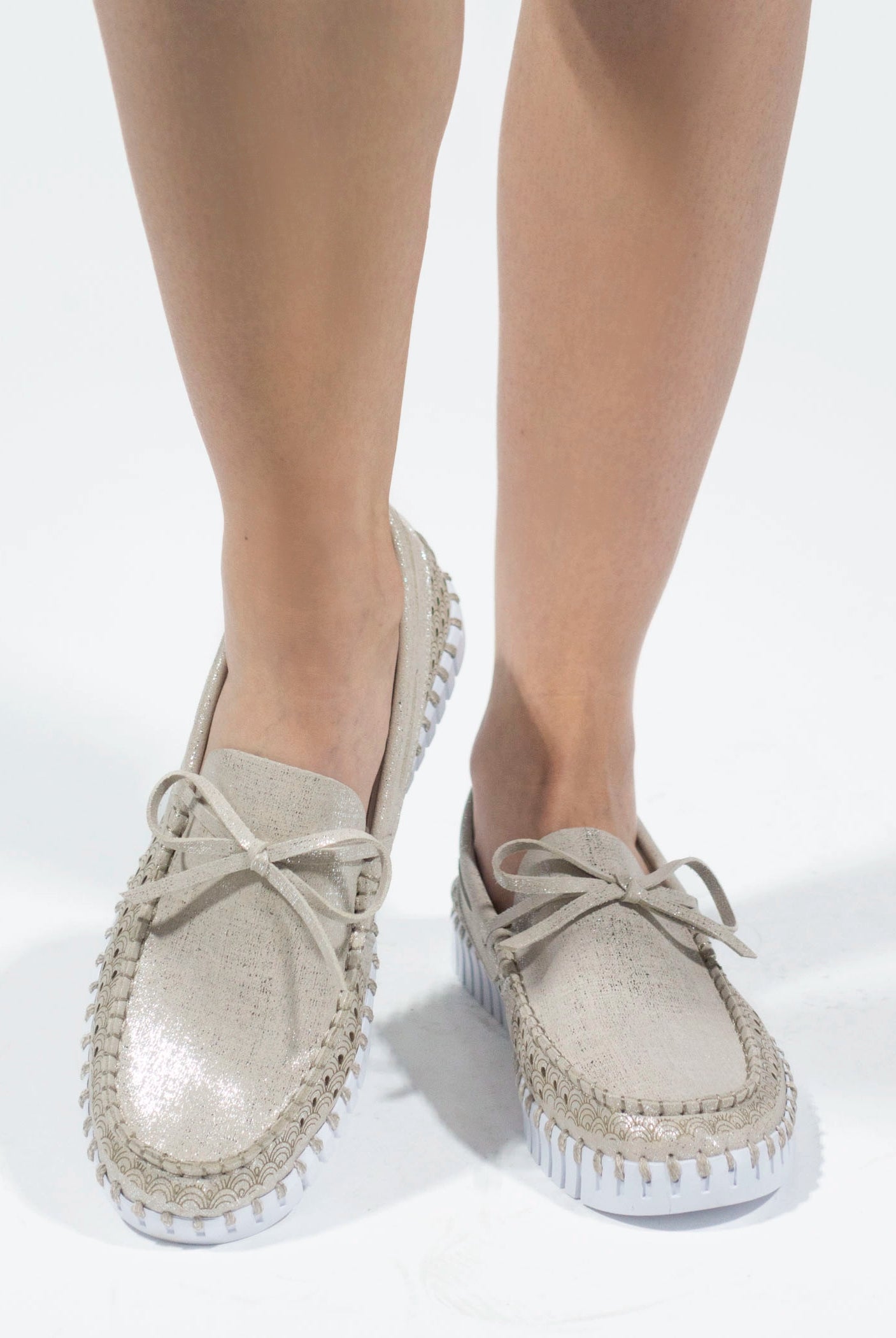 swatch_Silver ilse jacobsen tulip boat shoe