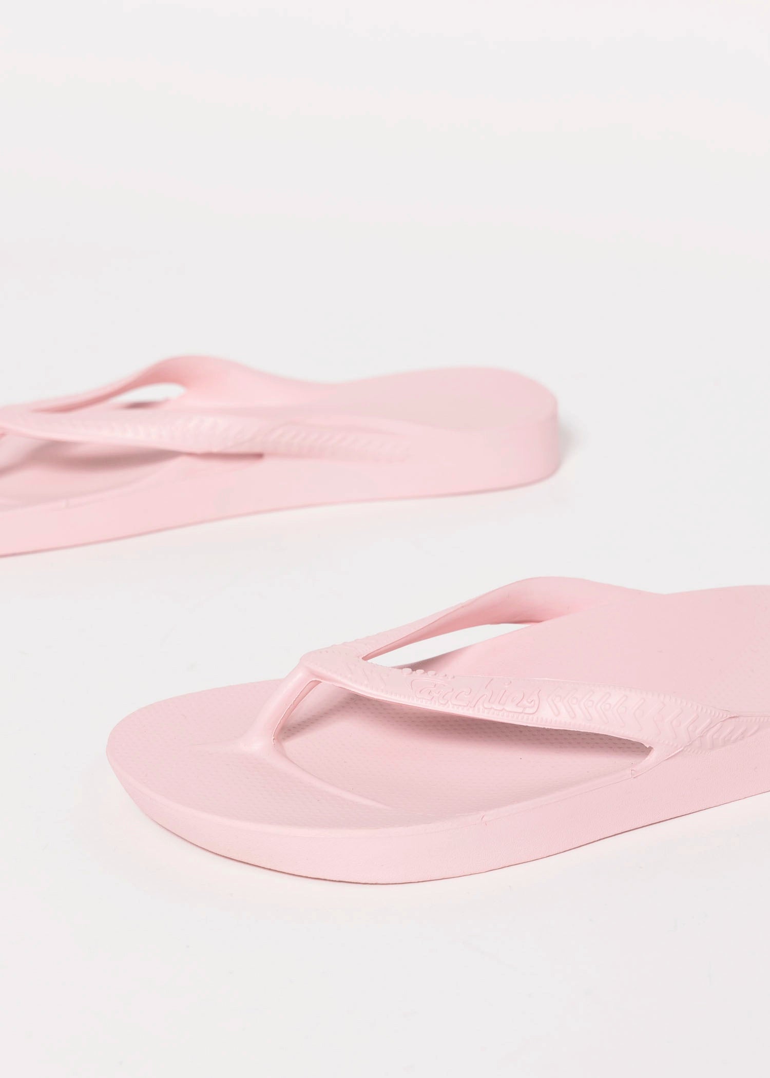 swatch_Pink arch support flip flop flat sandals