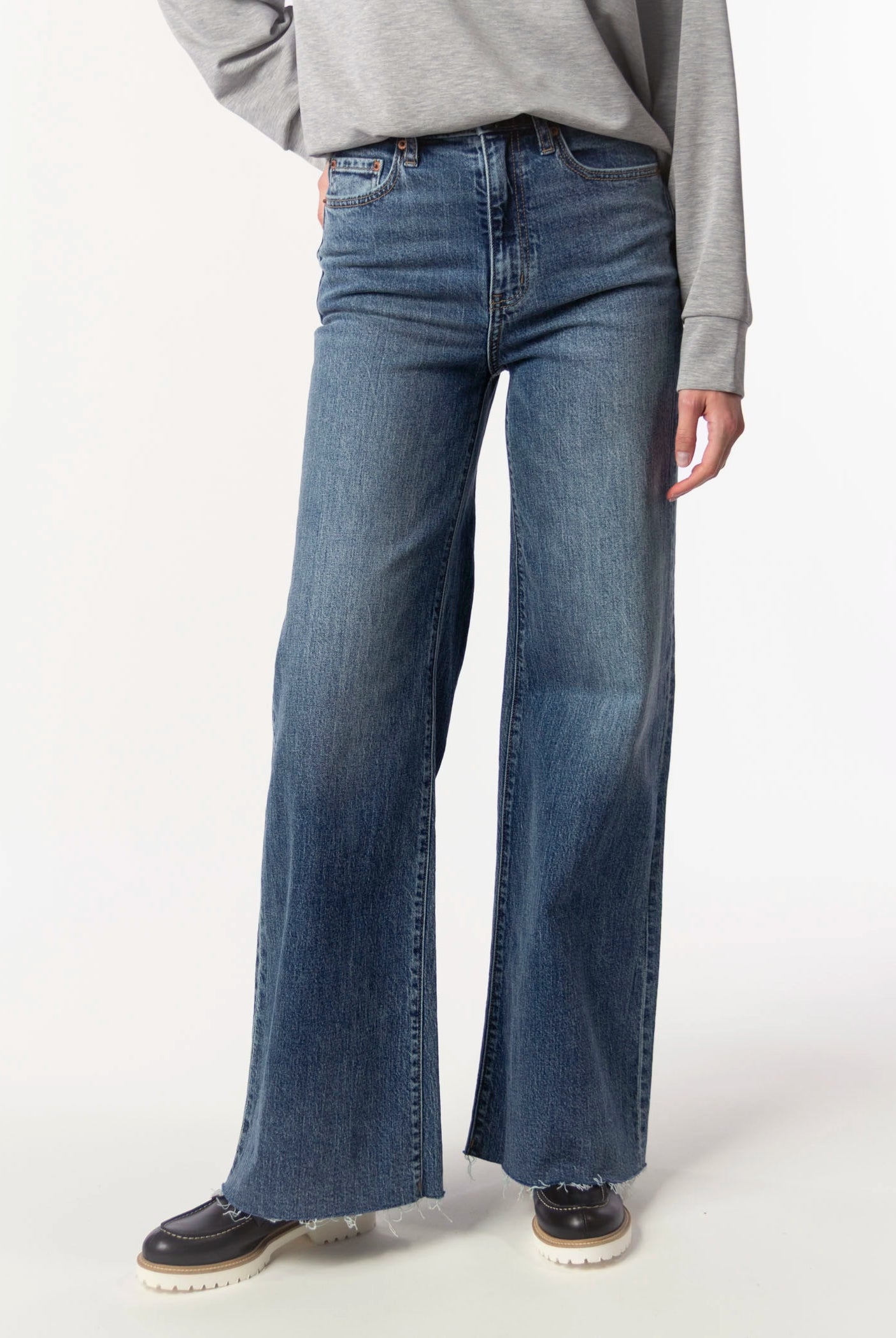 swatch_Medium Denim daze far out wide leg jean
