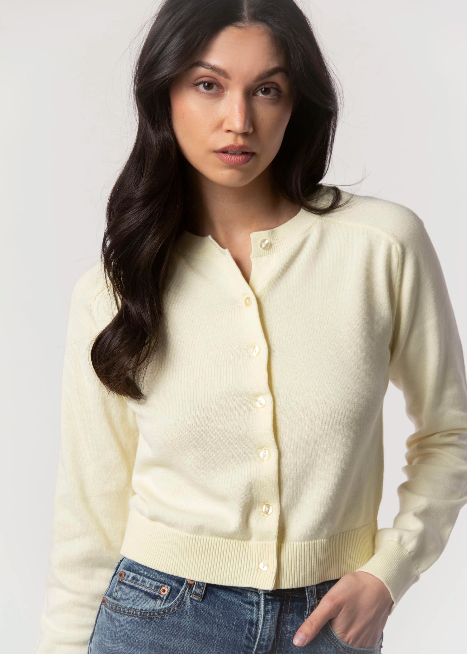 swatch_Lemon 525 cleo cardigan