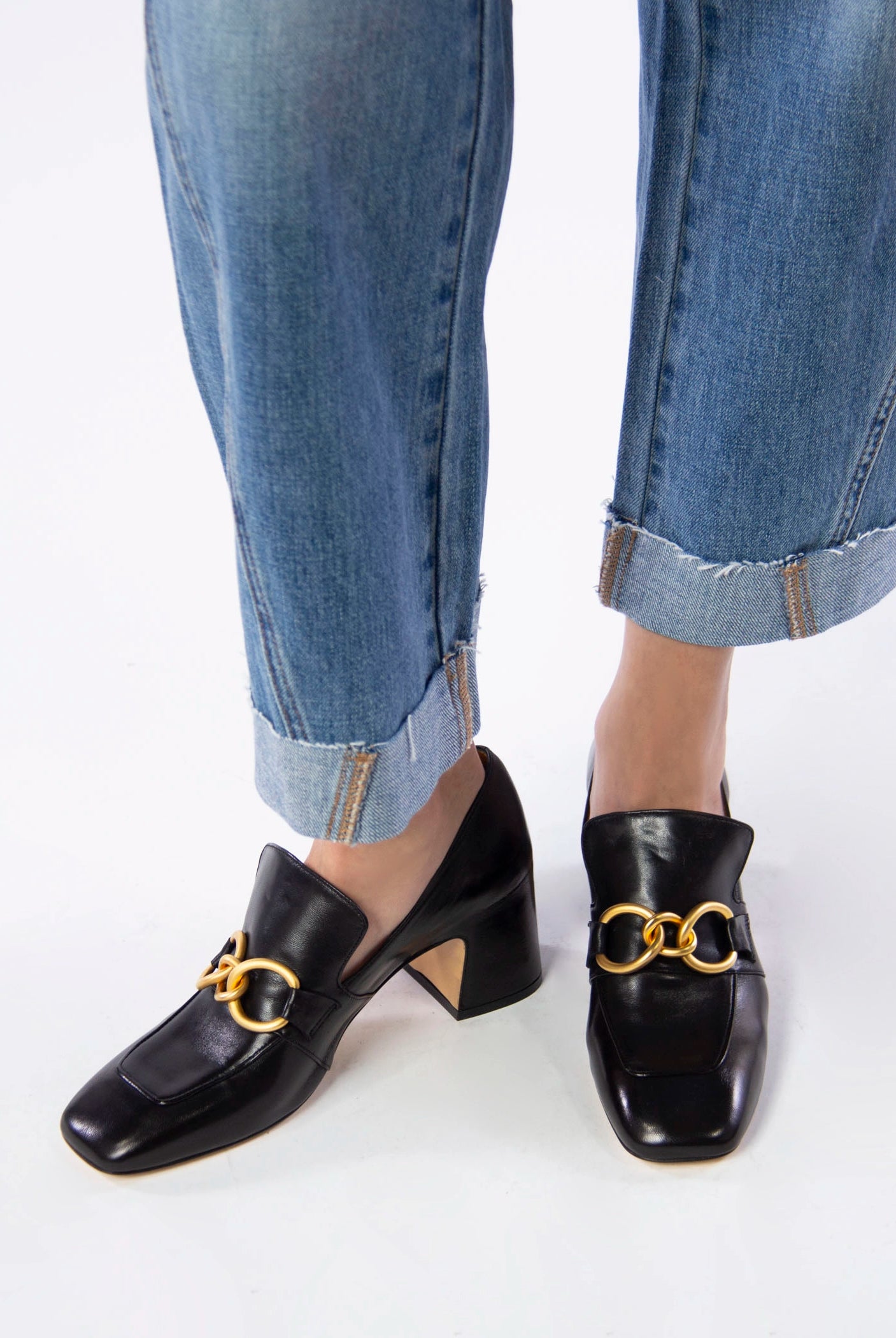 swatch_Black Leather mara bini perla heeled loafer