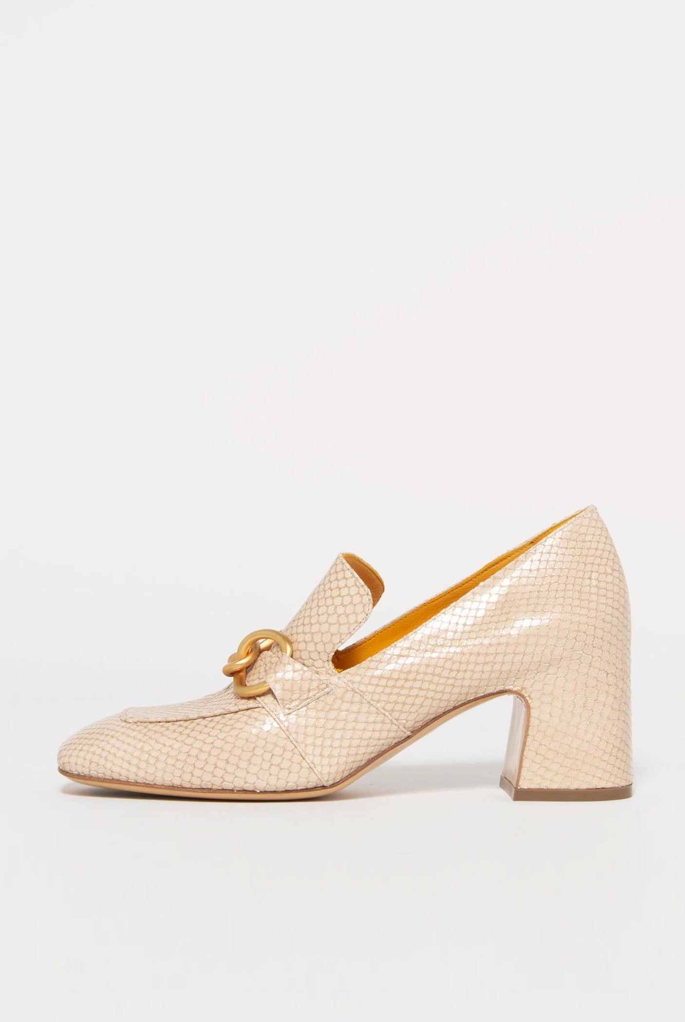 swatch_Beige Snake mara bini perla heeled loafer