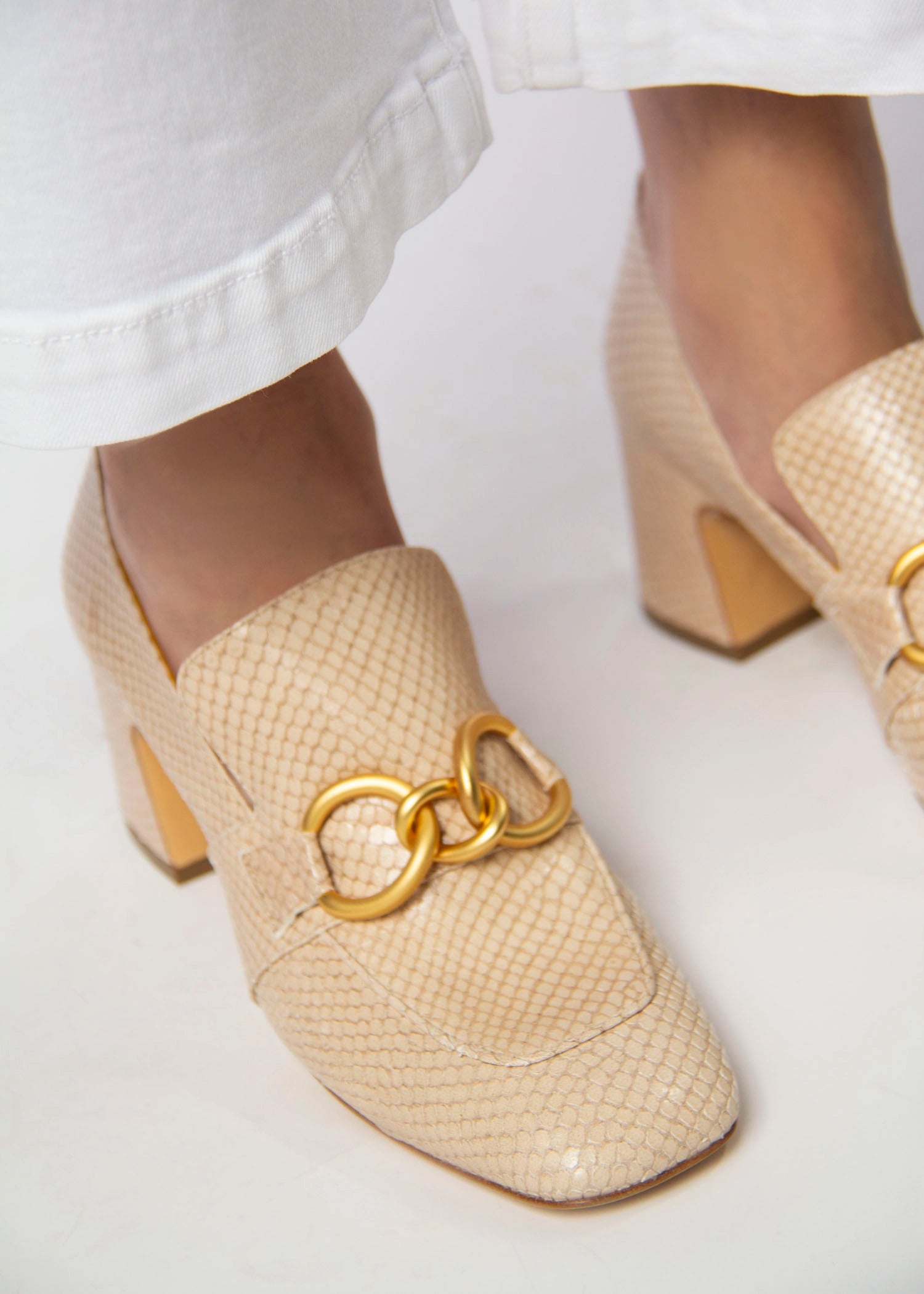 swatch_Beige Snake mara bini perla heeled loafer