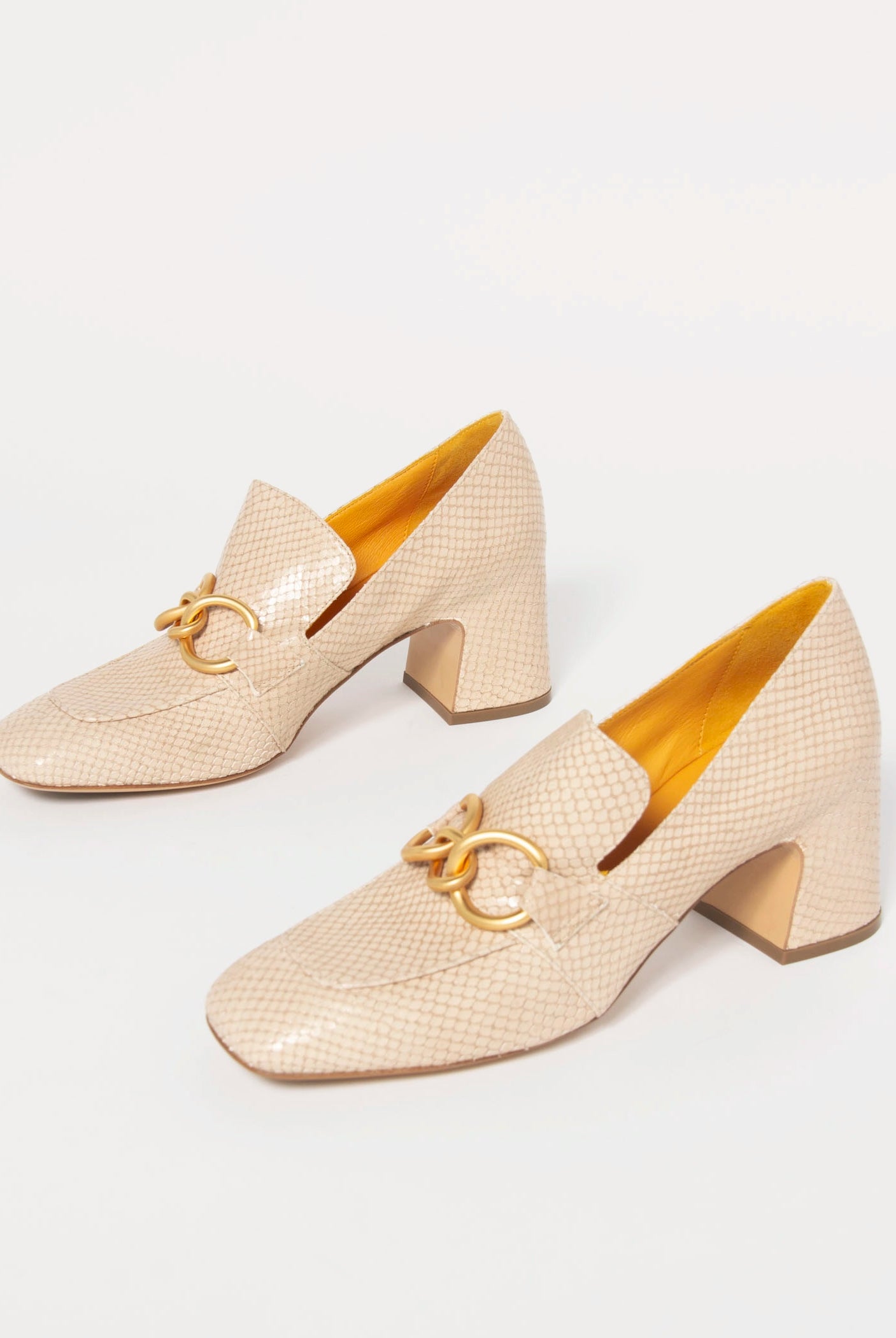 swatch_Beige Snake mara bini perla heeled loafer