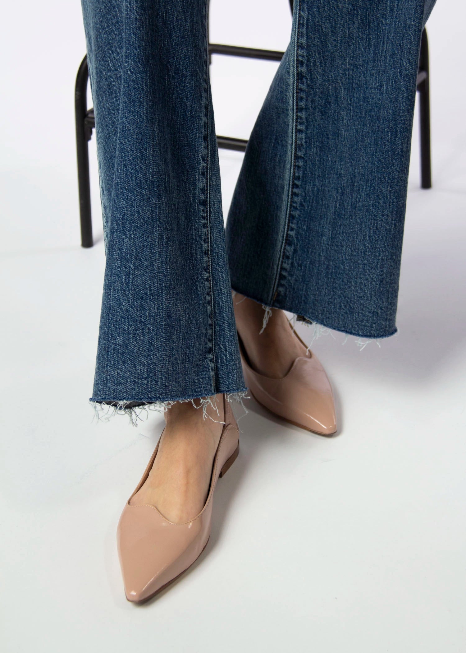 swatch_Blush Leather mara bini milena leather flat