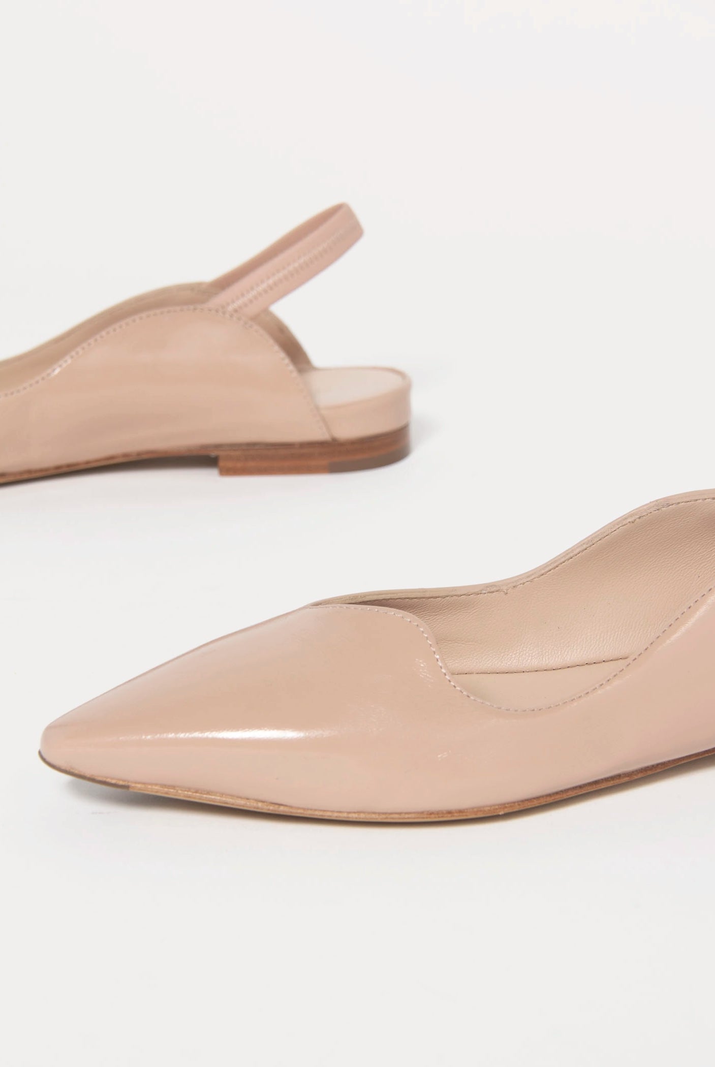swatch_Blush Leather mara bini milena leather flat