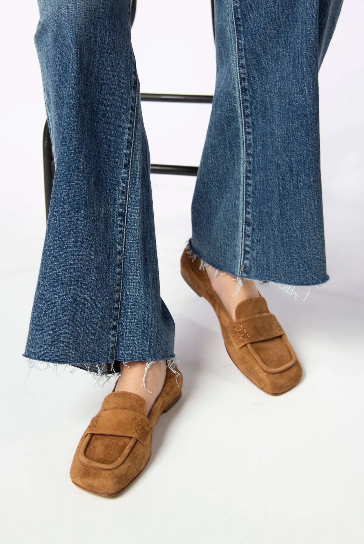 swatch_Caramel Suede halmanera monic suede loafer