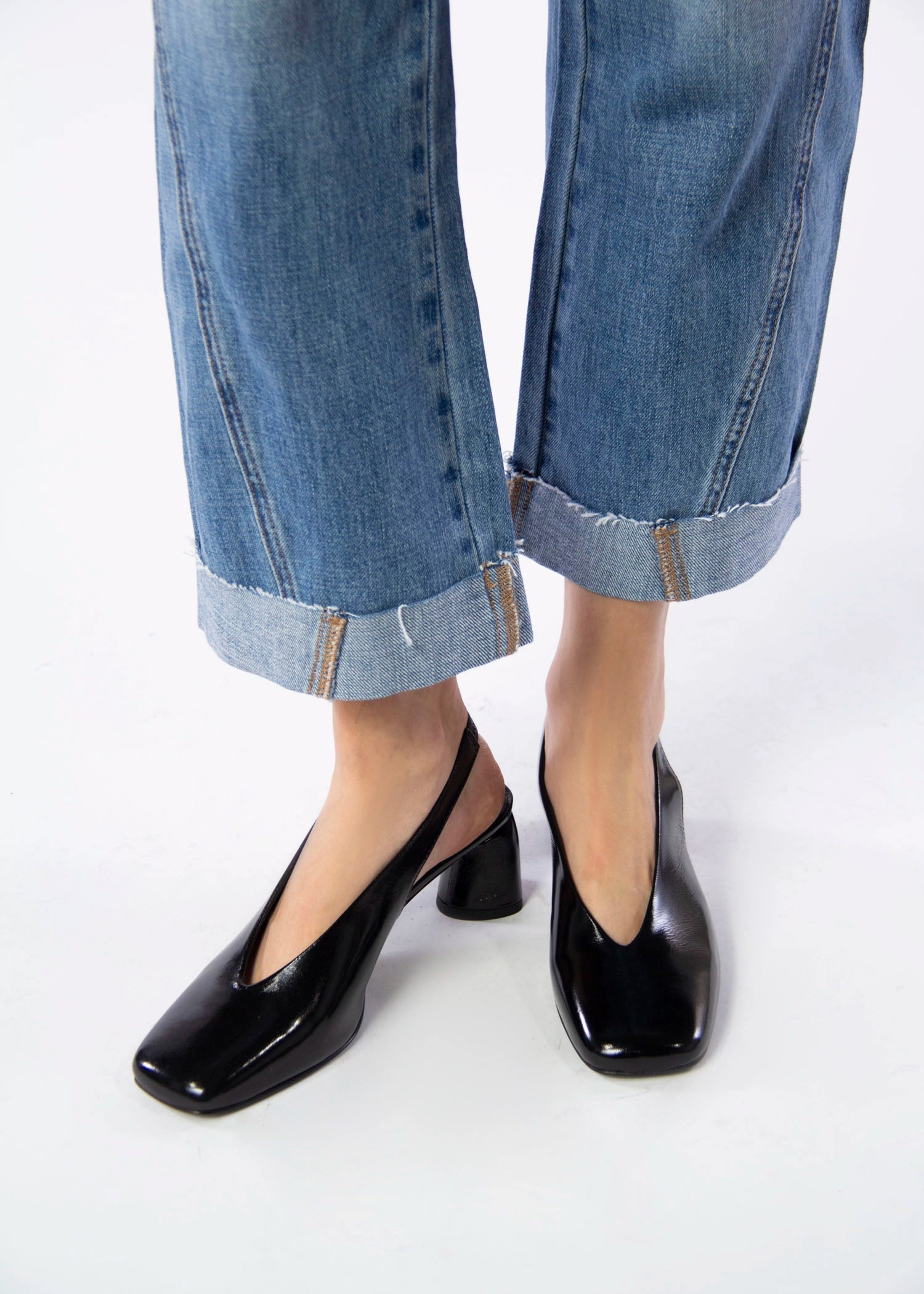 swatch_Black Patent halmanera chris slingback pump