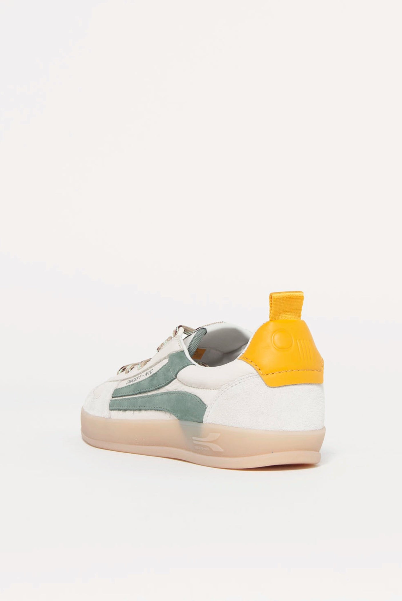 swatch_Agave oncept fez sneaker