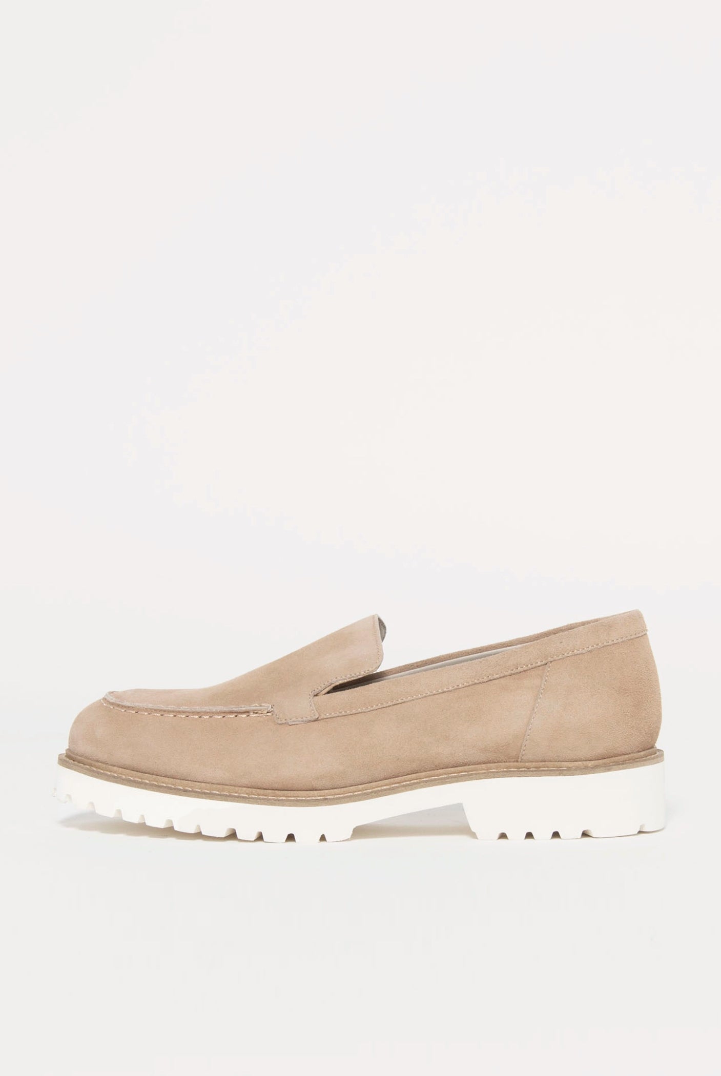 swatch_Camel Suede l'idea suede loafer