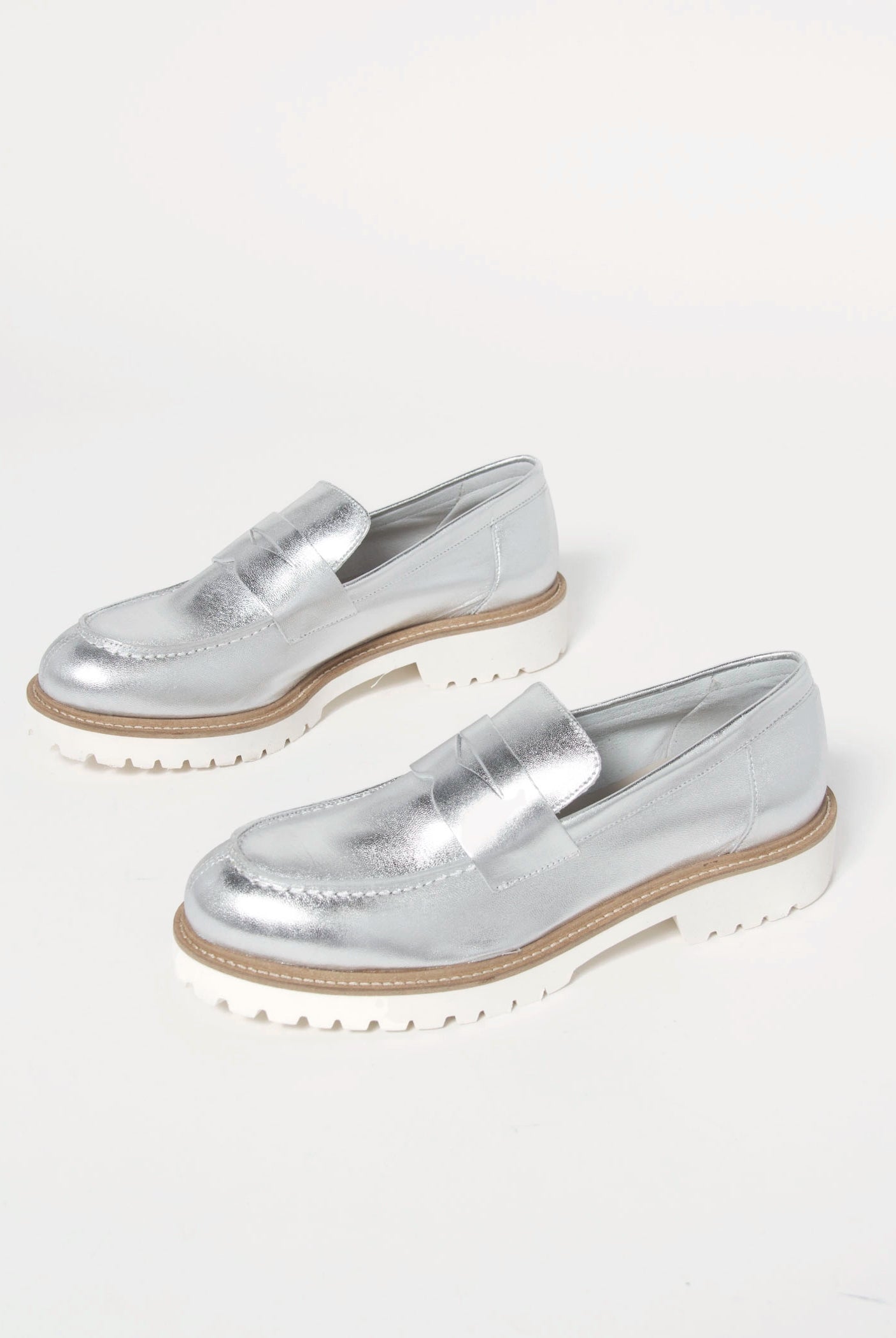 swatch_Silver Leather l'idea classic penny loafer