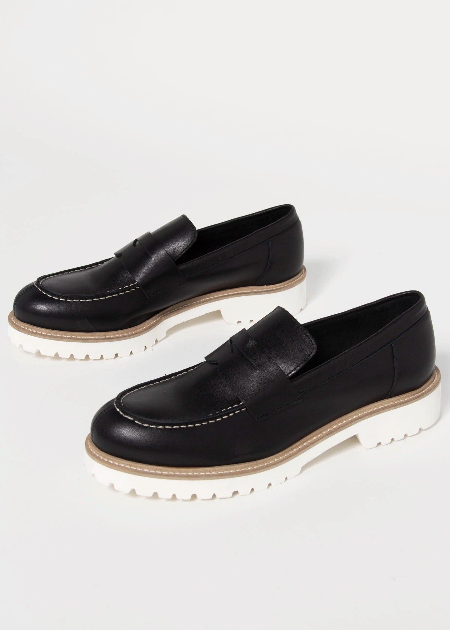swatch_Black Leather l'idea classic penny loafer