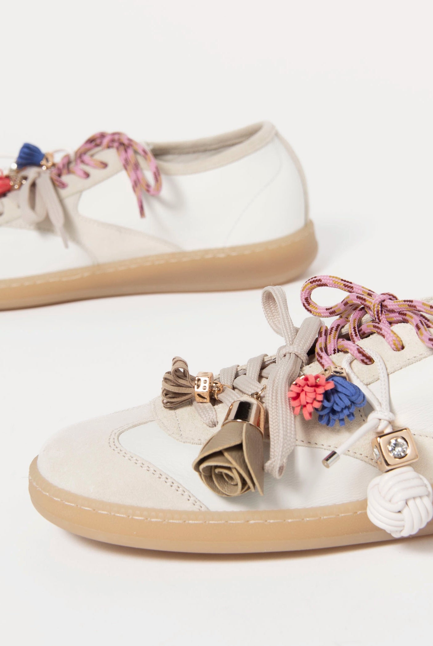 swatch_Ice Multi l'idea charm sneaker