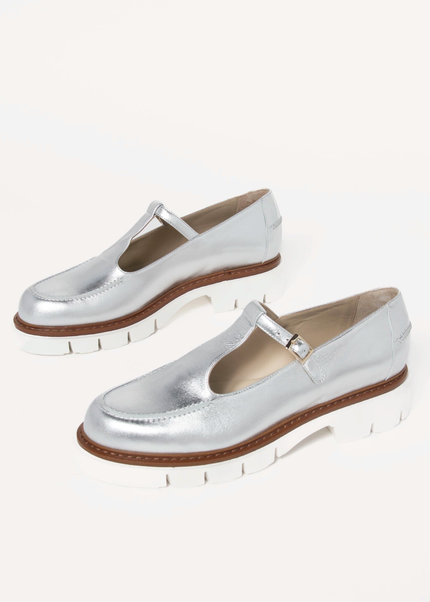 swatch_Silver Leather l'idea olga mary jane