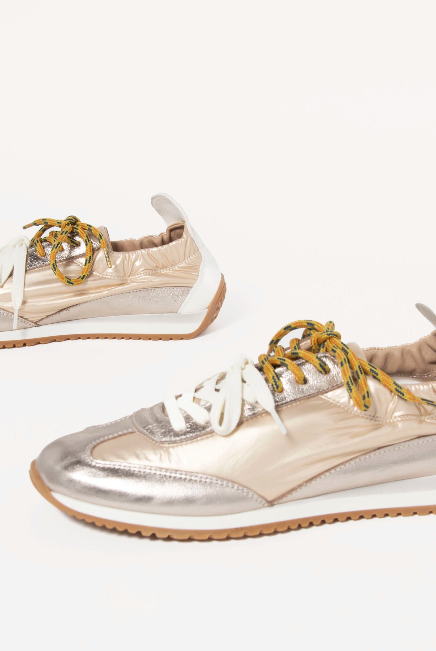 swatch_Platino l'idea metallic double lace sneaker