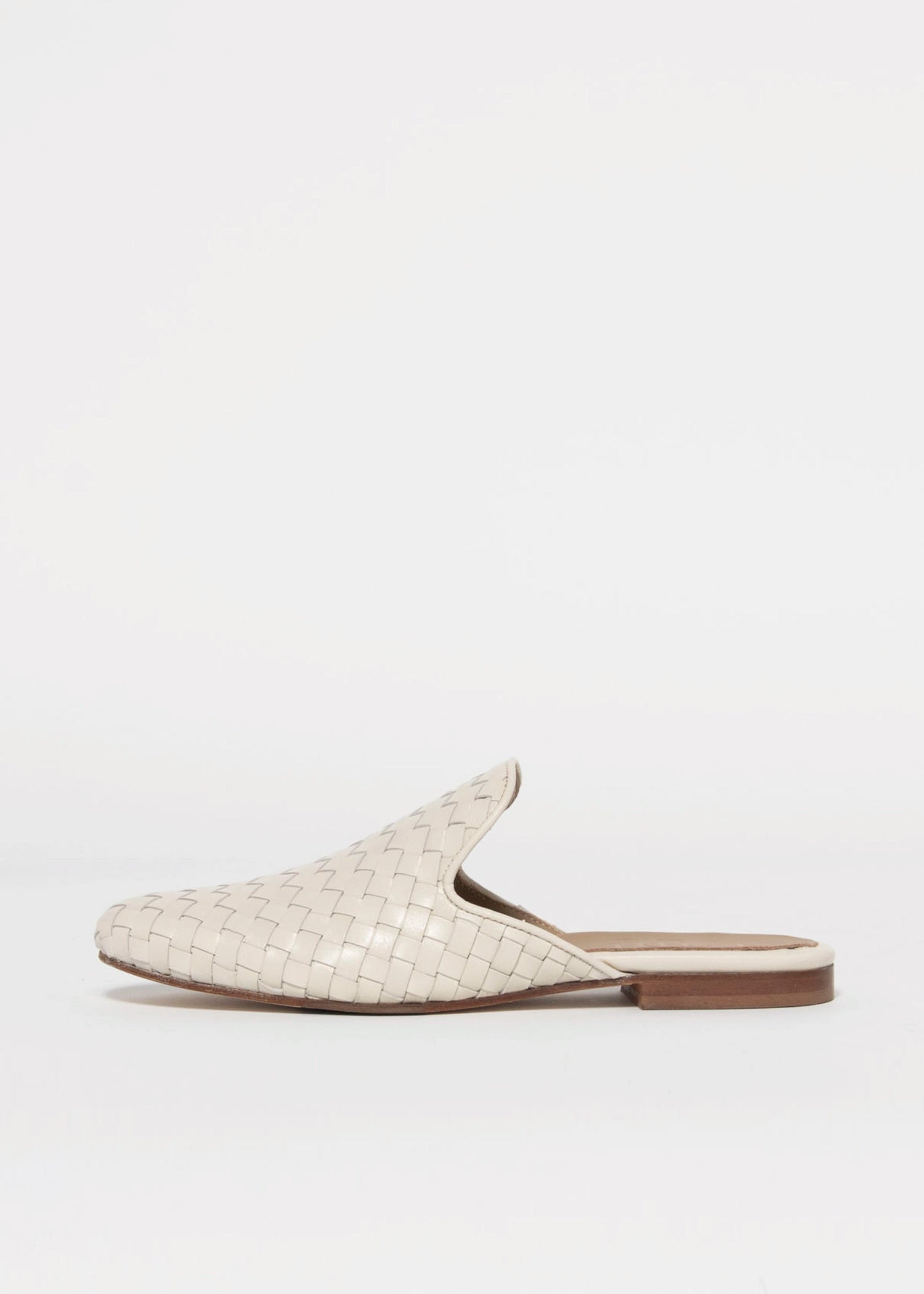 swatch_Ivory Leather l'idea woven mule
