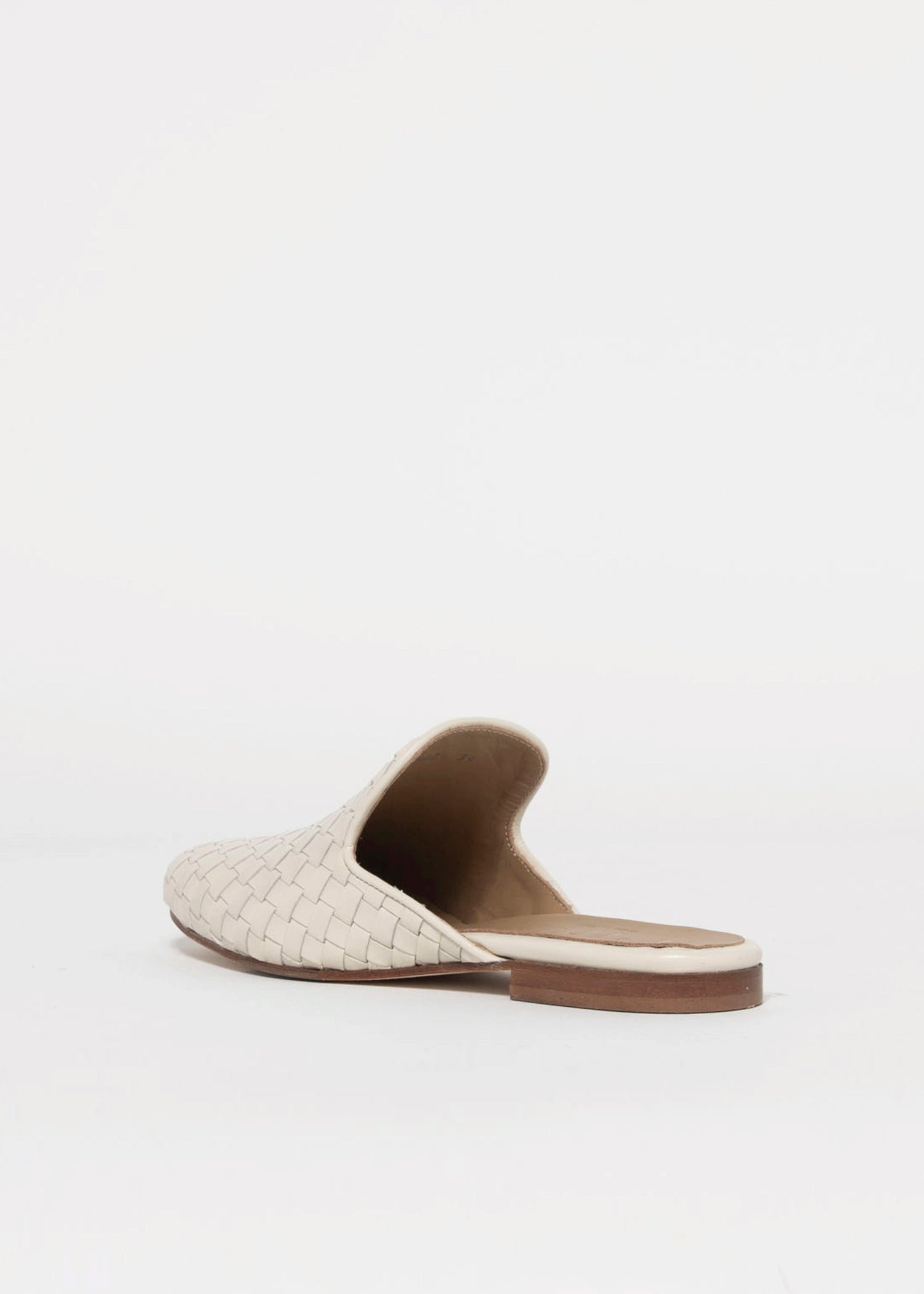 swatch_Ivory Leather l'idea woven mule