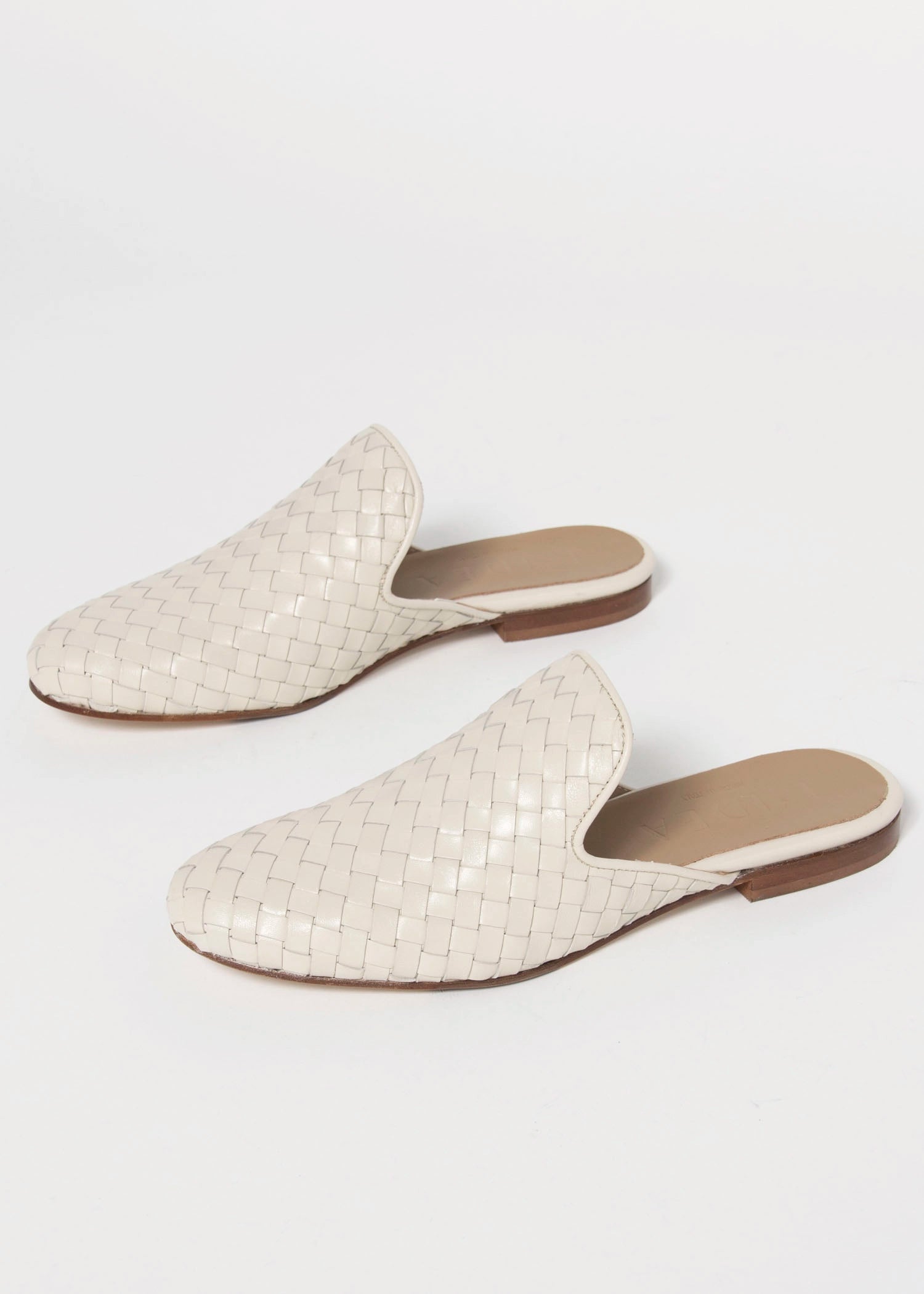 swatch_Ivory Leather l'idea woven mule