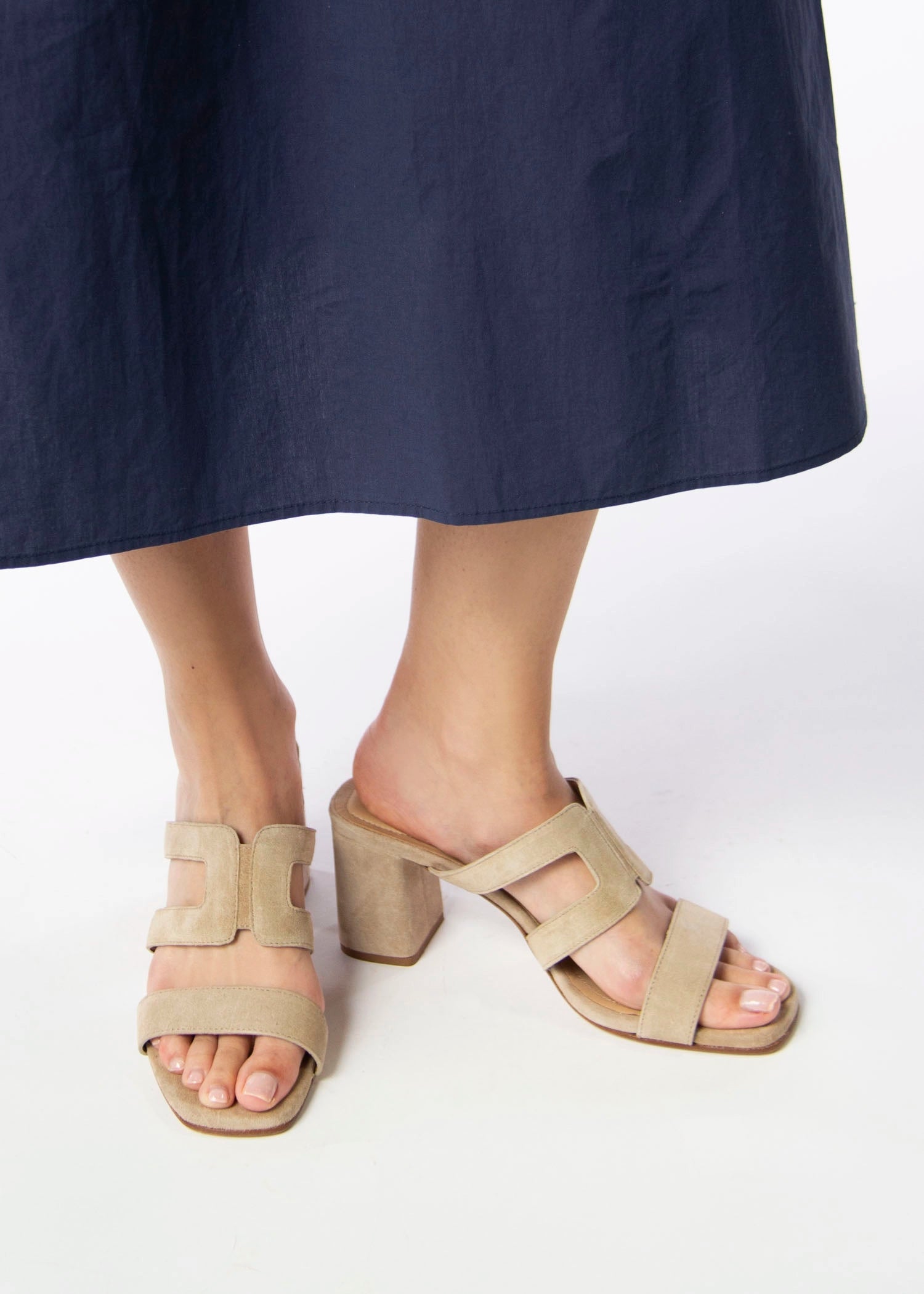 swatch_Sand Suede l'idea cutout heeled sandal