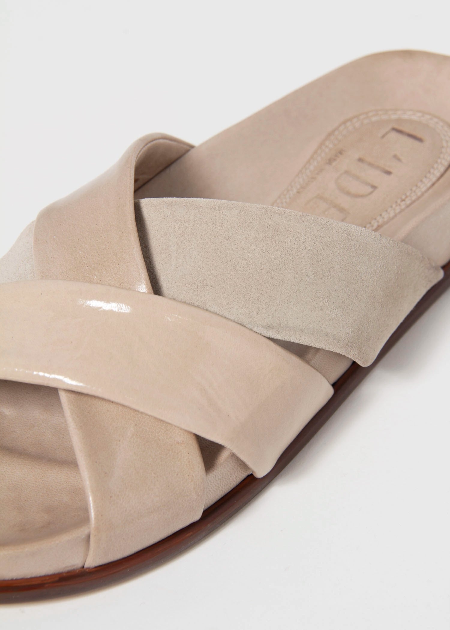 swatch_Beige Multi L'idea cross leather sandal