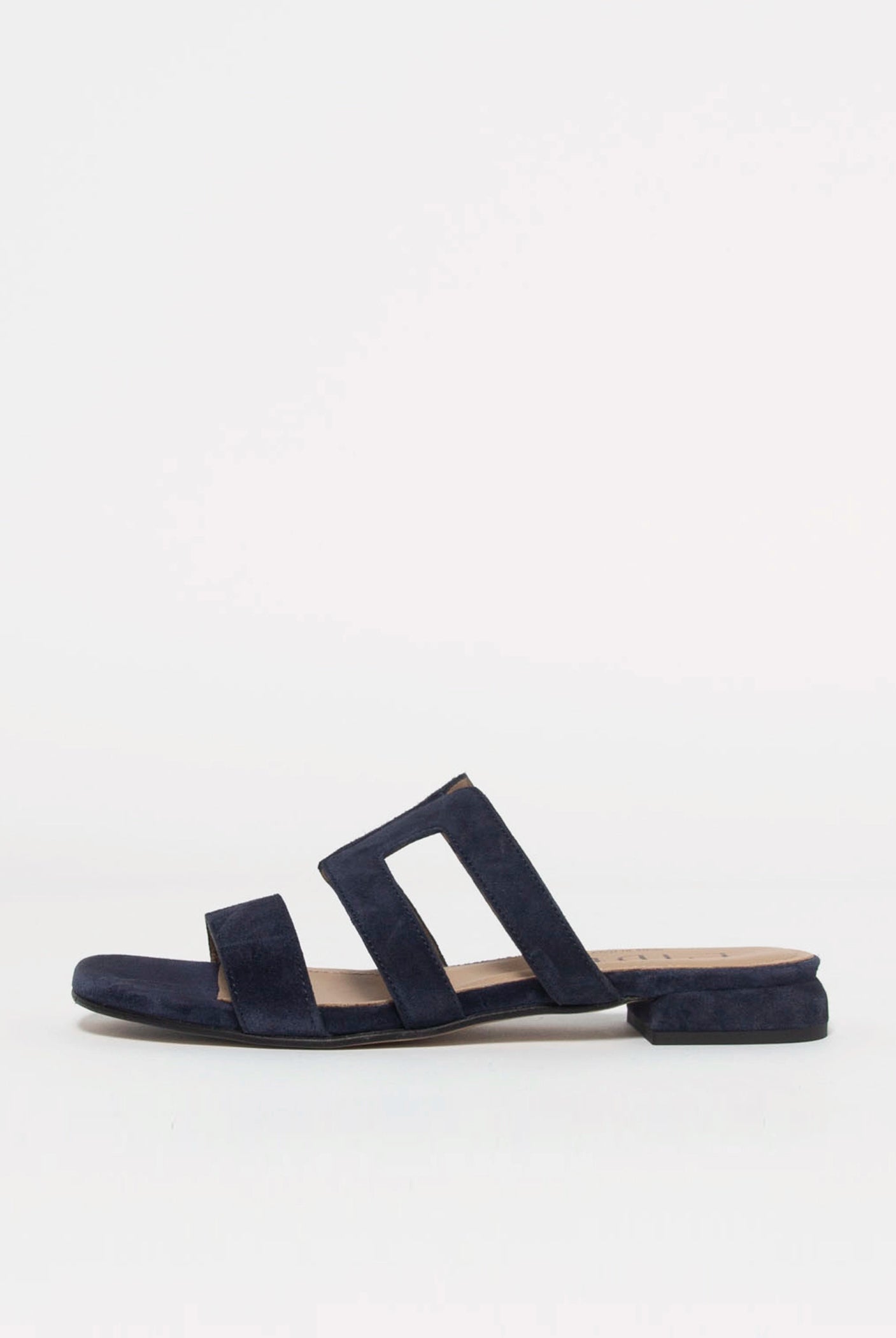 swatch_Navy Suede l'idea flat leather sandal