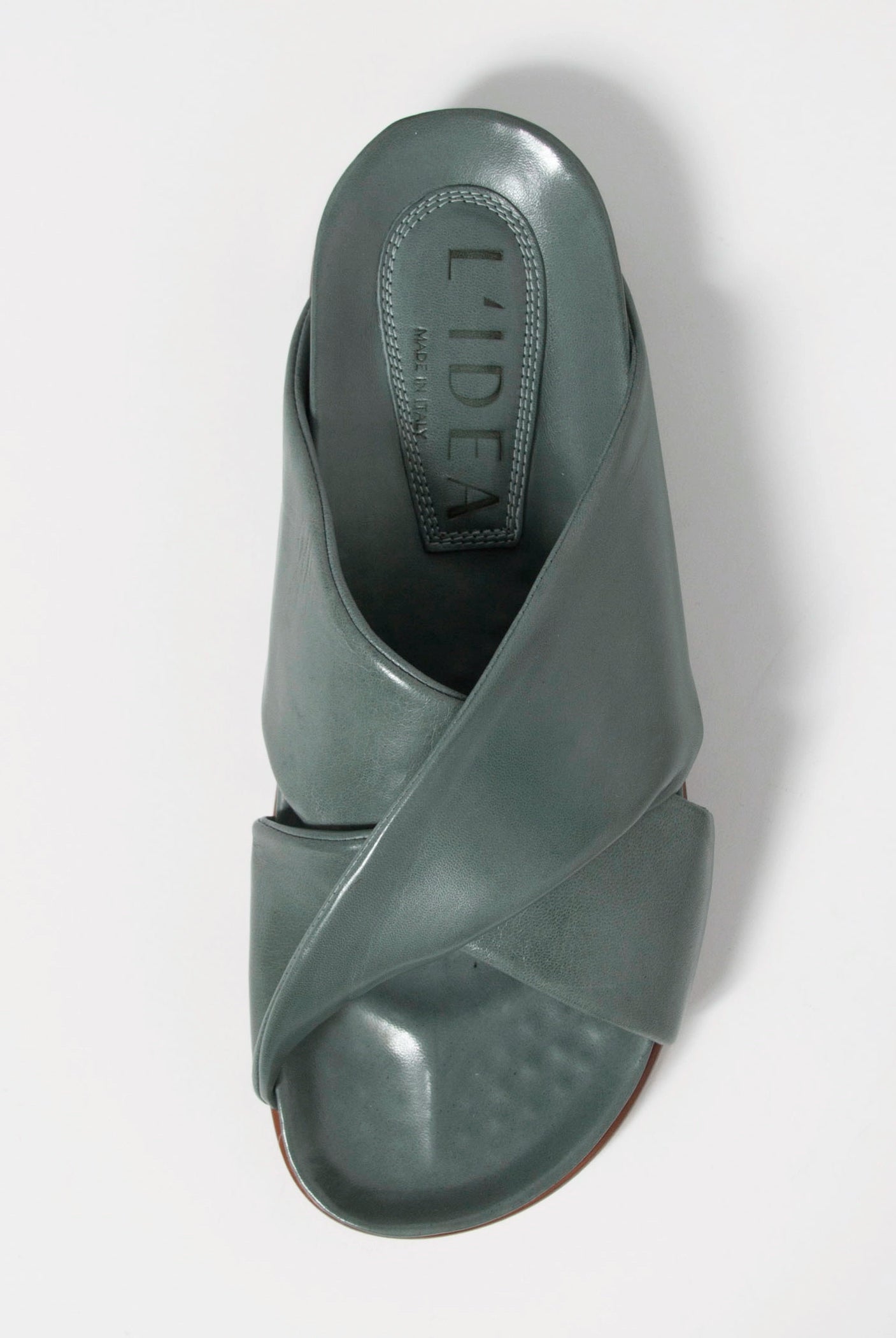 swatch_Aqua Marine Leather l'idea twist leather sandal