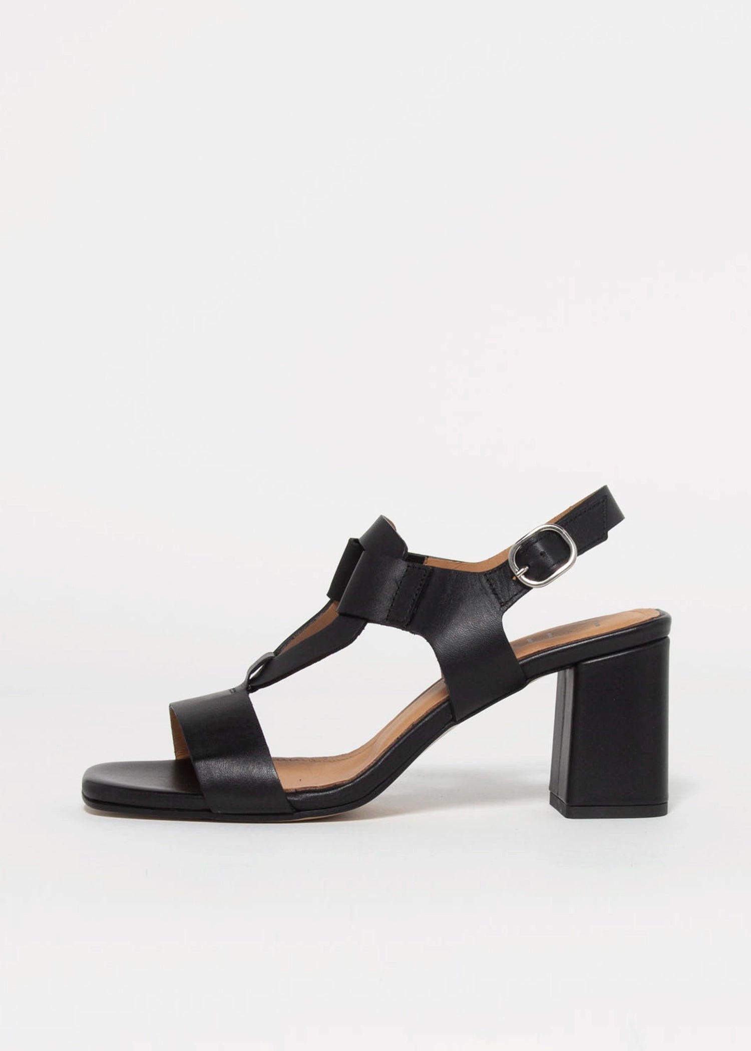 swatch_Black Leather heeled leather sandal