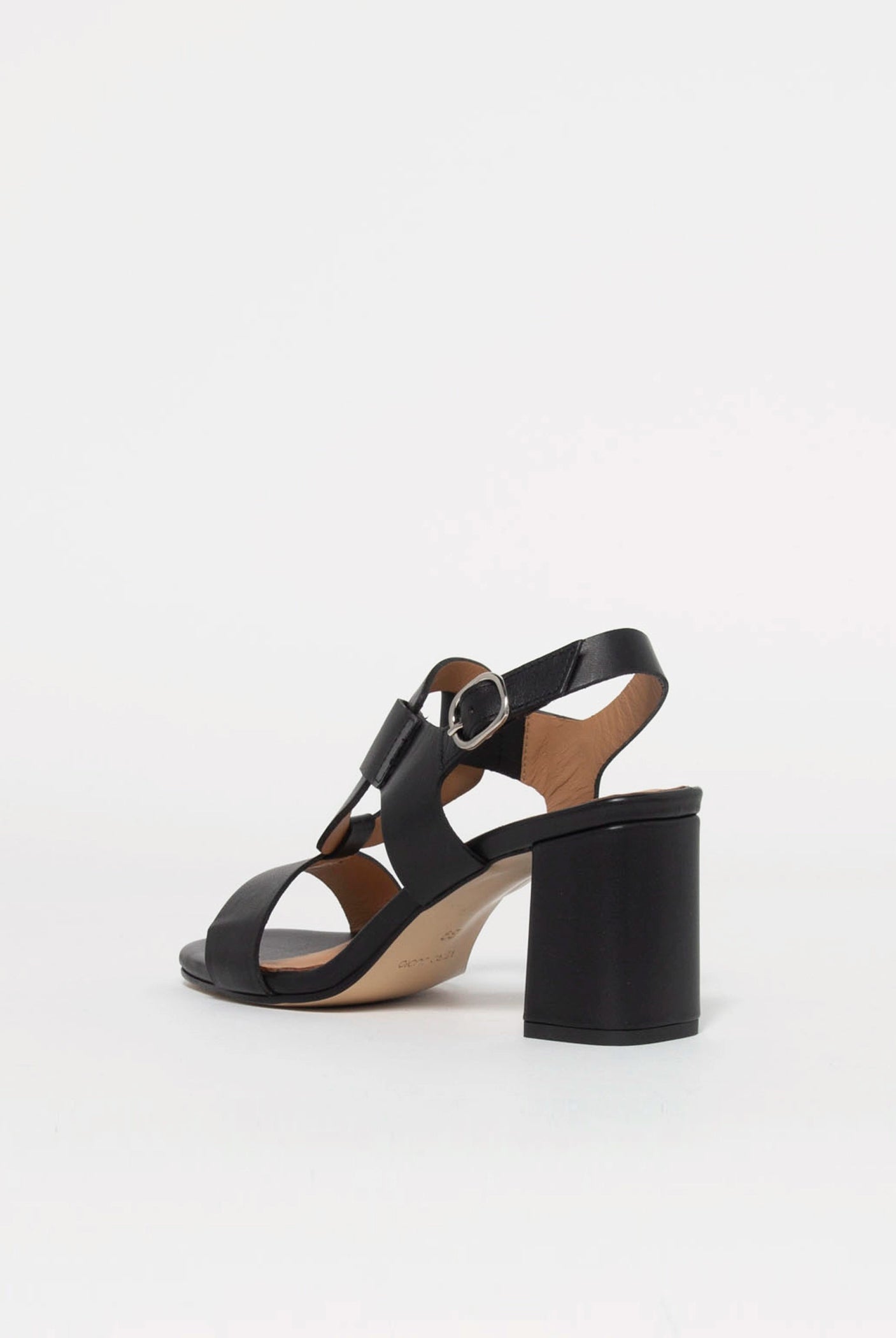 swatch_Black Leather heeled leather sandal