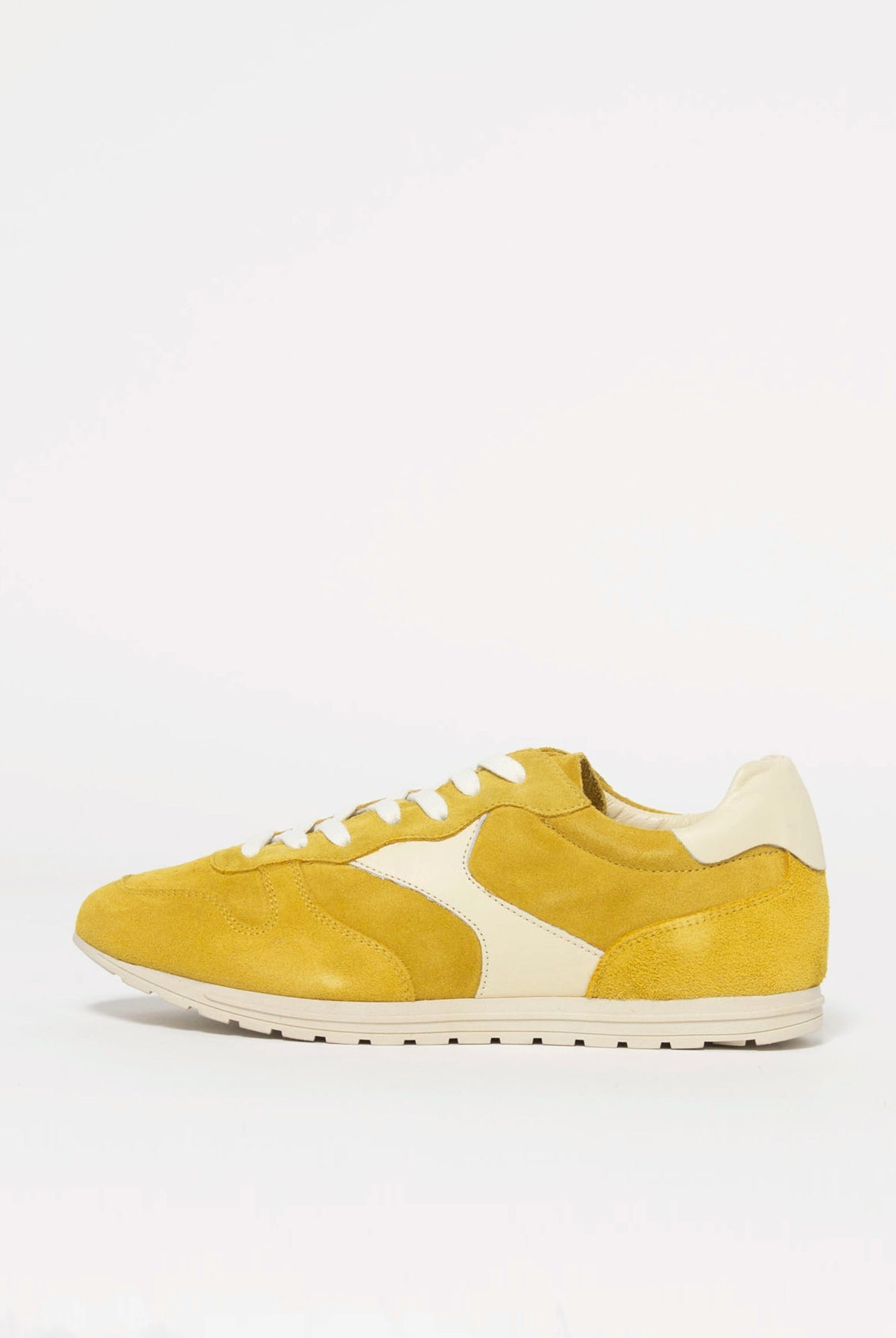 swatch_Canary Suede l'idea sneakerina