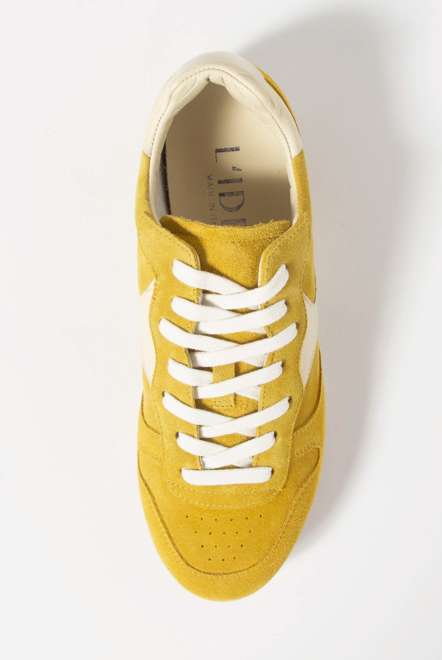 swatch_Canary Suede l'idea sneakerina