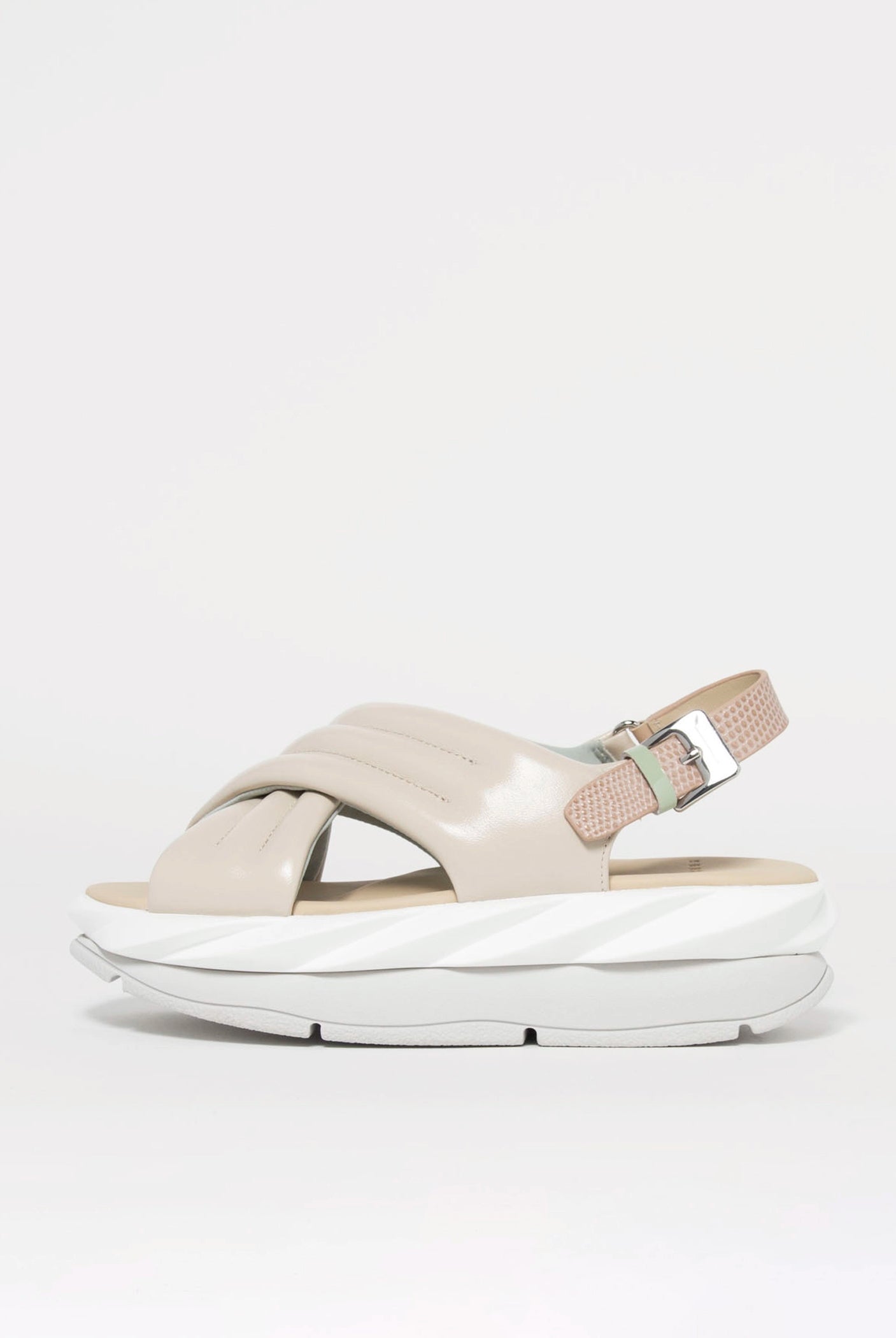 swatch_Cream Patent 4ccccees mellow mana platform sandal