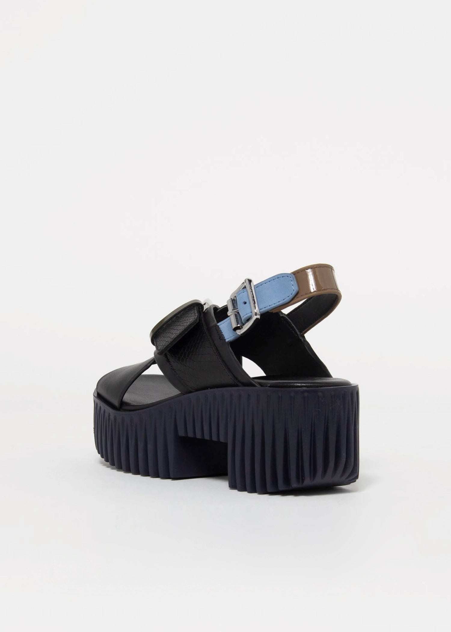 swatch_Cosmos 4ccccees plia juno platform sandal