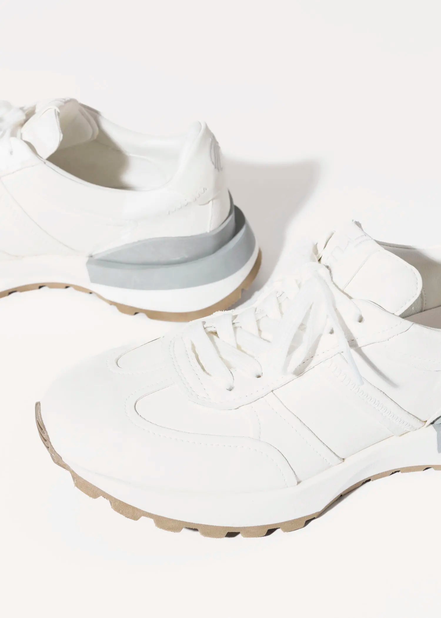 swatch_white distressed leather sneaker shoes