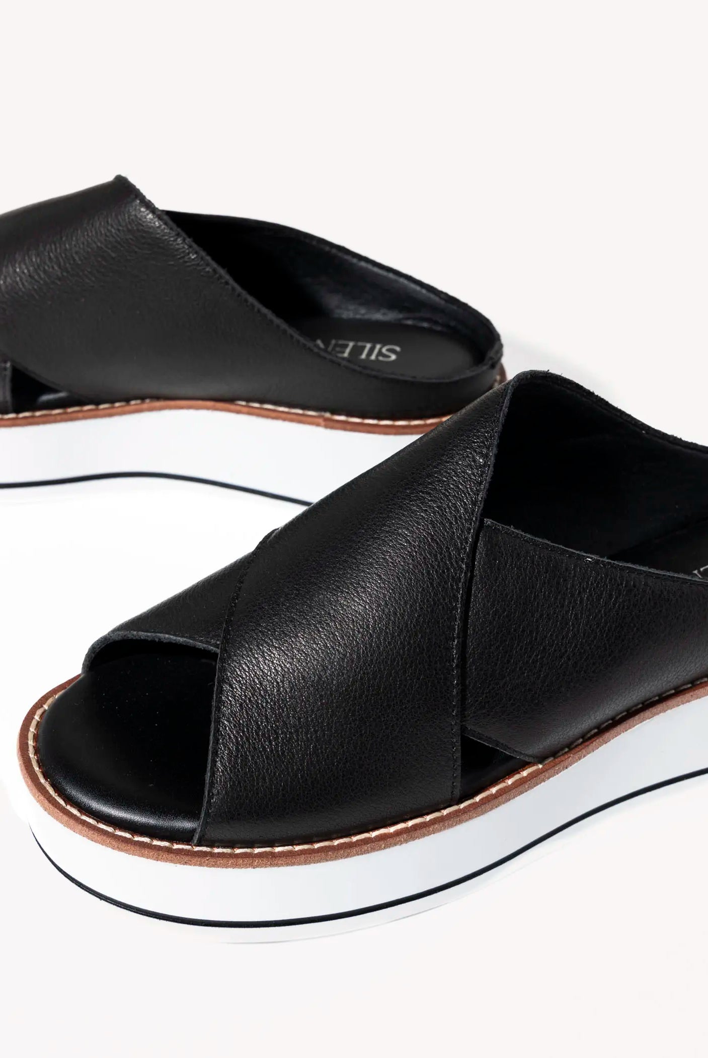 swatch_black leather orelia slide sandal platform sandals