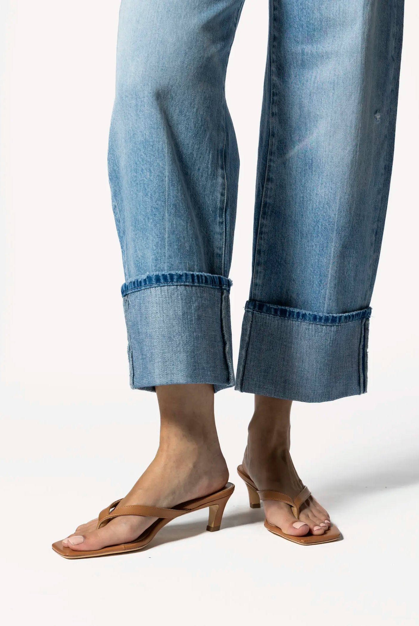 swatch_tan topaz thong sandal heeled sandals