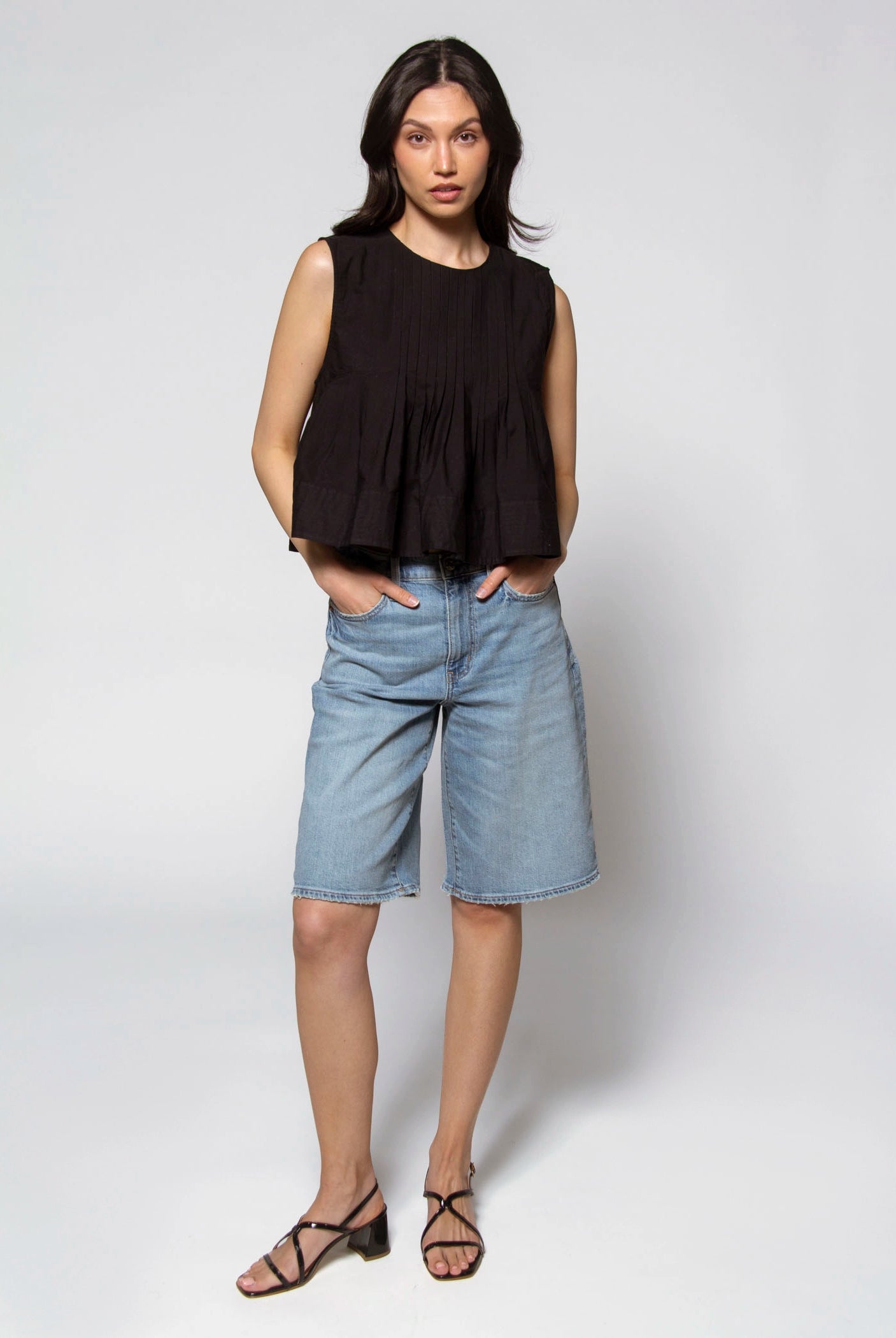 swatch_Light Denim daze jeans cruiser short