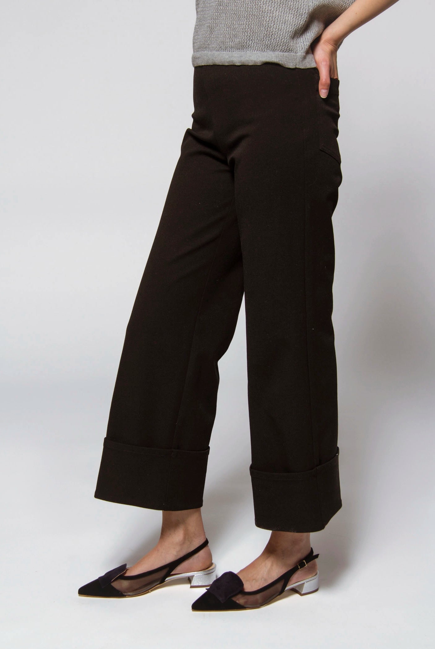 swatch_Black fifteen twenty regina cuffed pant