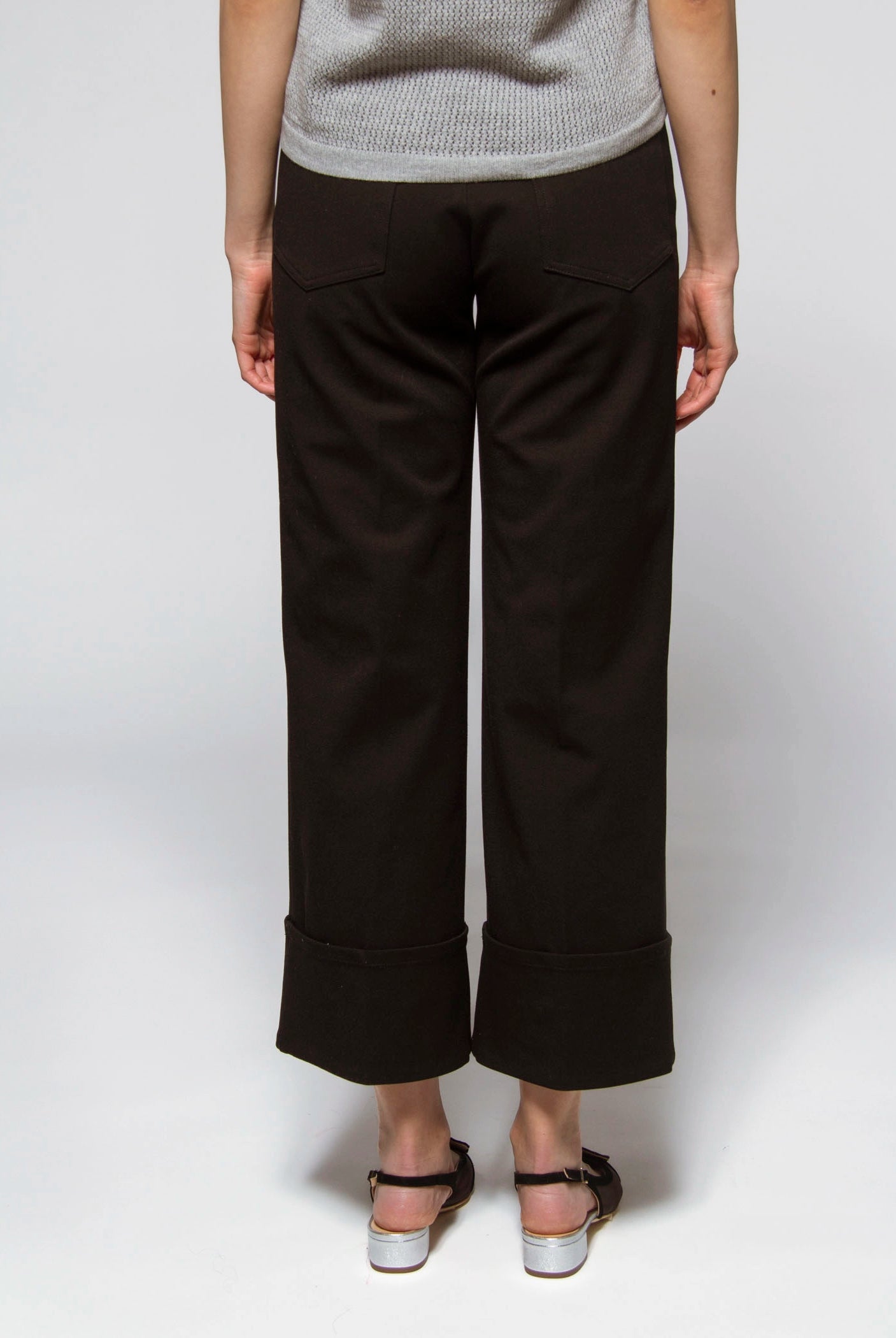 swatch_Black fifteen twenty regina cuffed pant