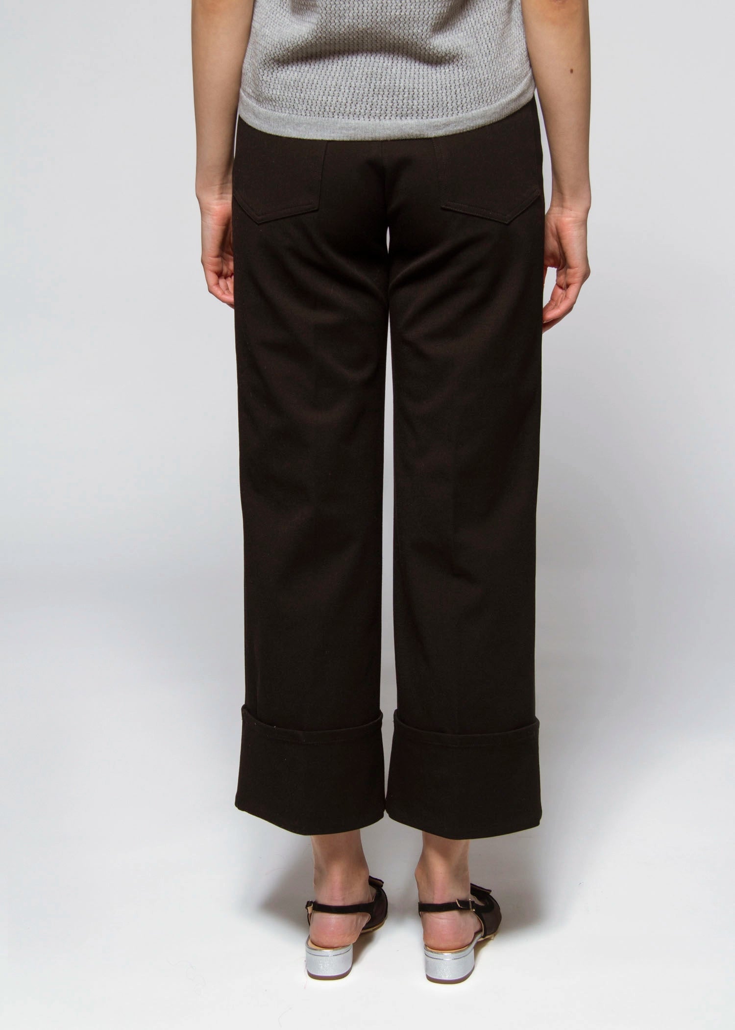 swatch_Black fifteen twenty regina cuffed pant