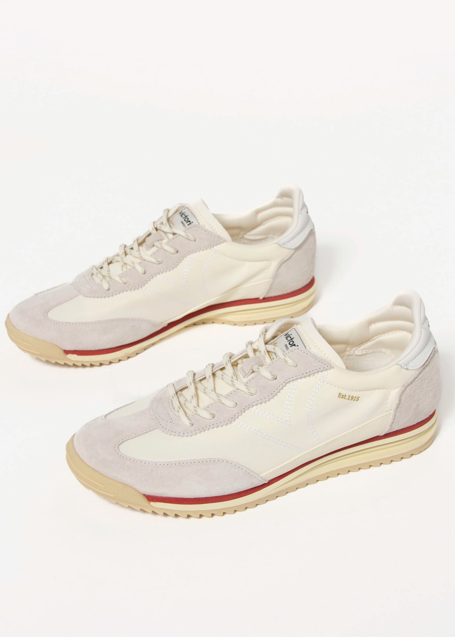 swatch_Ice victoria saturno sneakers