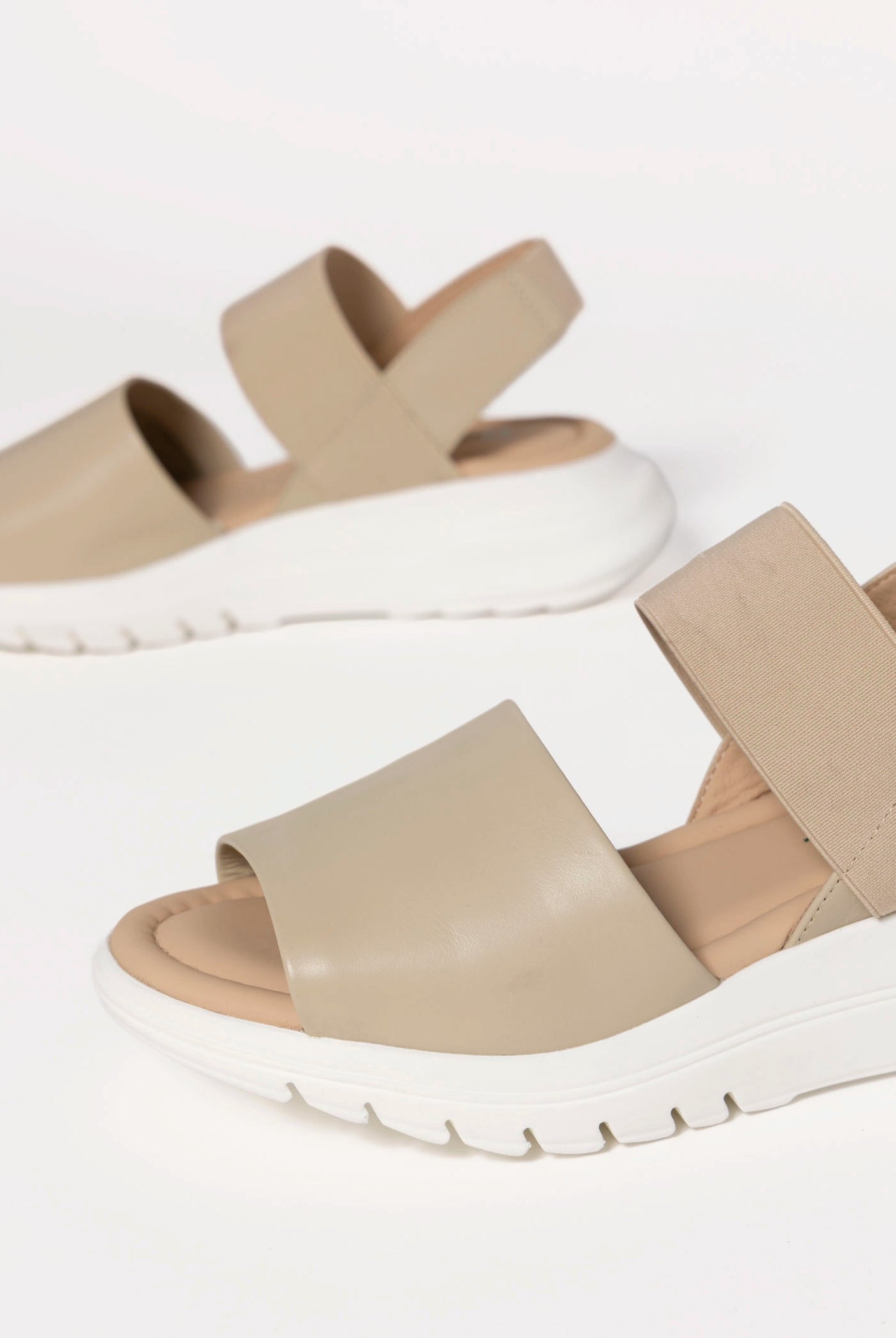 swatch_Beige the flexx tuana comfort sandal