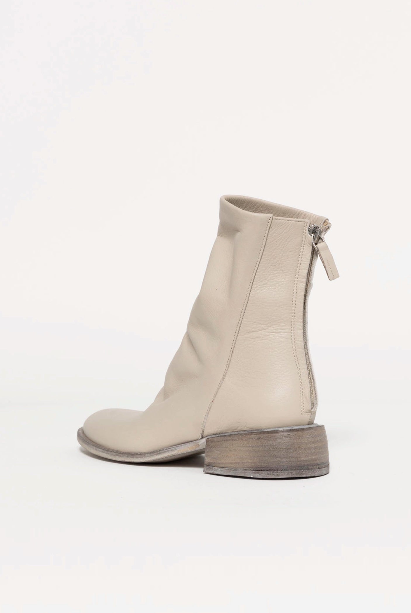 swatch_Off White Leather l'idea ruched ankle boot