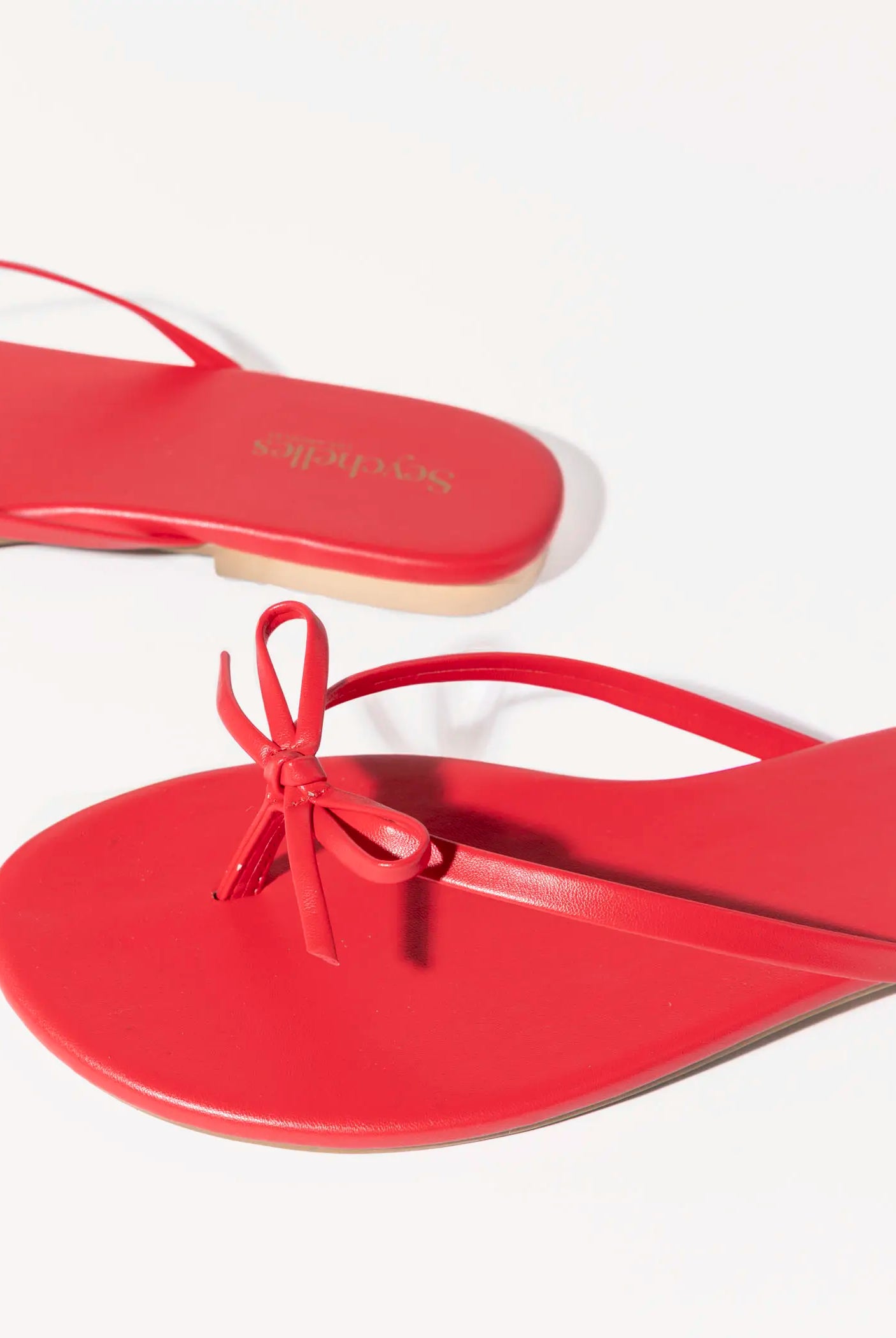 swatch_red wishlist flip flop sandals